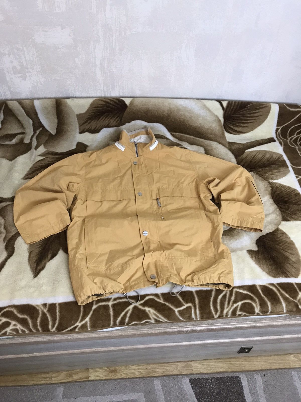 Bugatti × Vintage 🔥 Bugatti Light Jacket Zip Pockets Yellow Size US XL / EU 56 / 4 - 9 Thumbnail