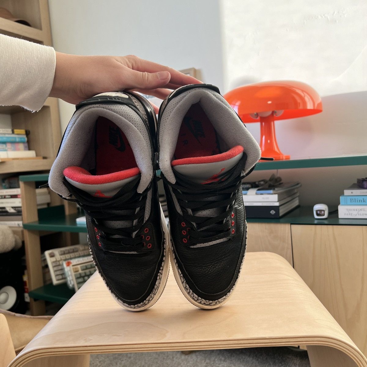 Jordan Brand Air Jordan 3 Black Cement Size US 10 / EU 43 - 8 Thumbnail