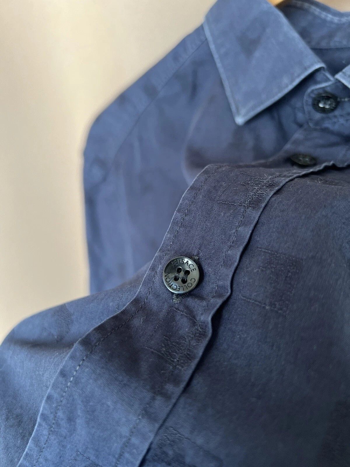 Versace Versace Collection Button Shirt Mens Size 43 or M Vintage Size US M / EU 48-50 / 2 - 9 Thumbnail