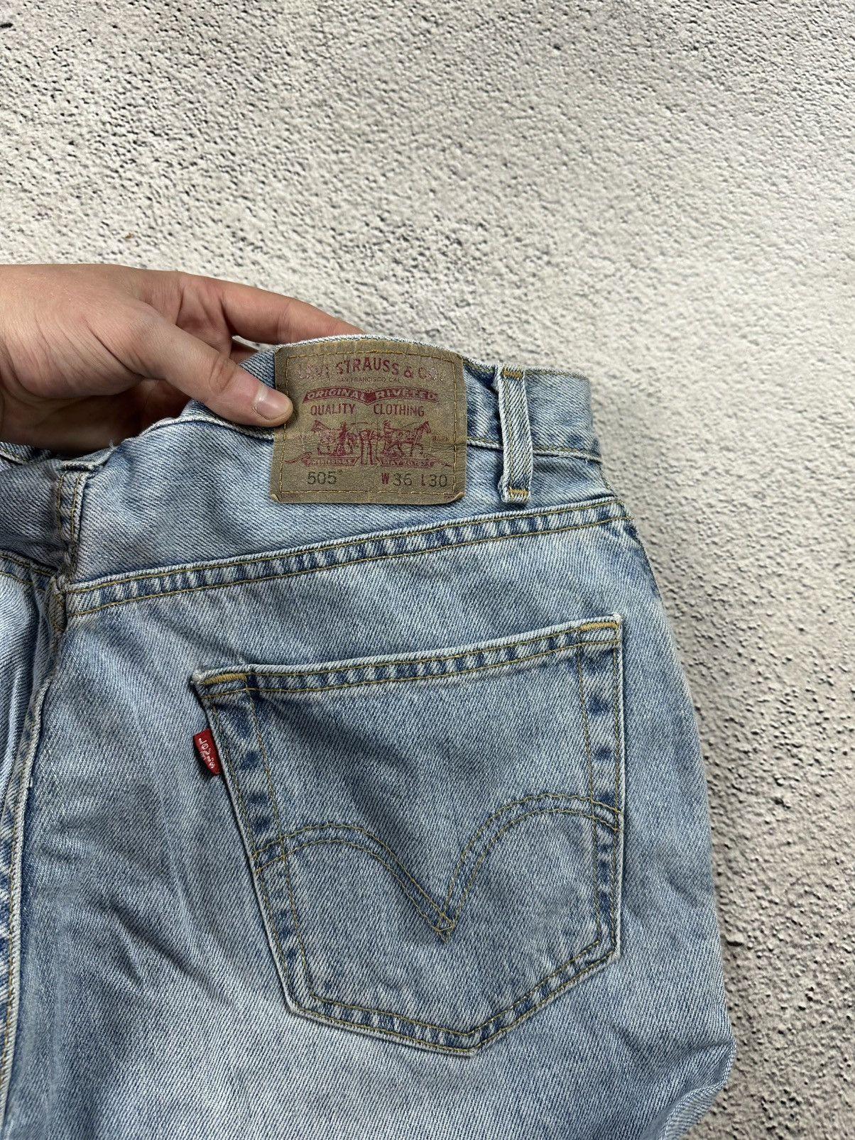 Levi's Vintage Clothing Vintage Levi’s 505 Denim Jean Blue Baggy Faded 90s Regular Size US 36 / EU 52 - 5 Thumbnail