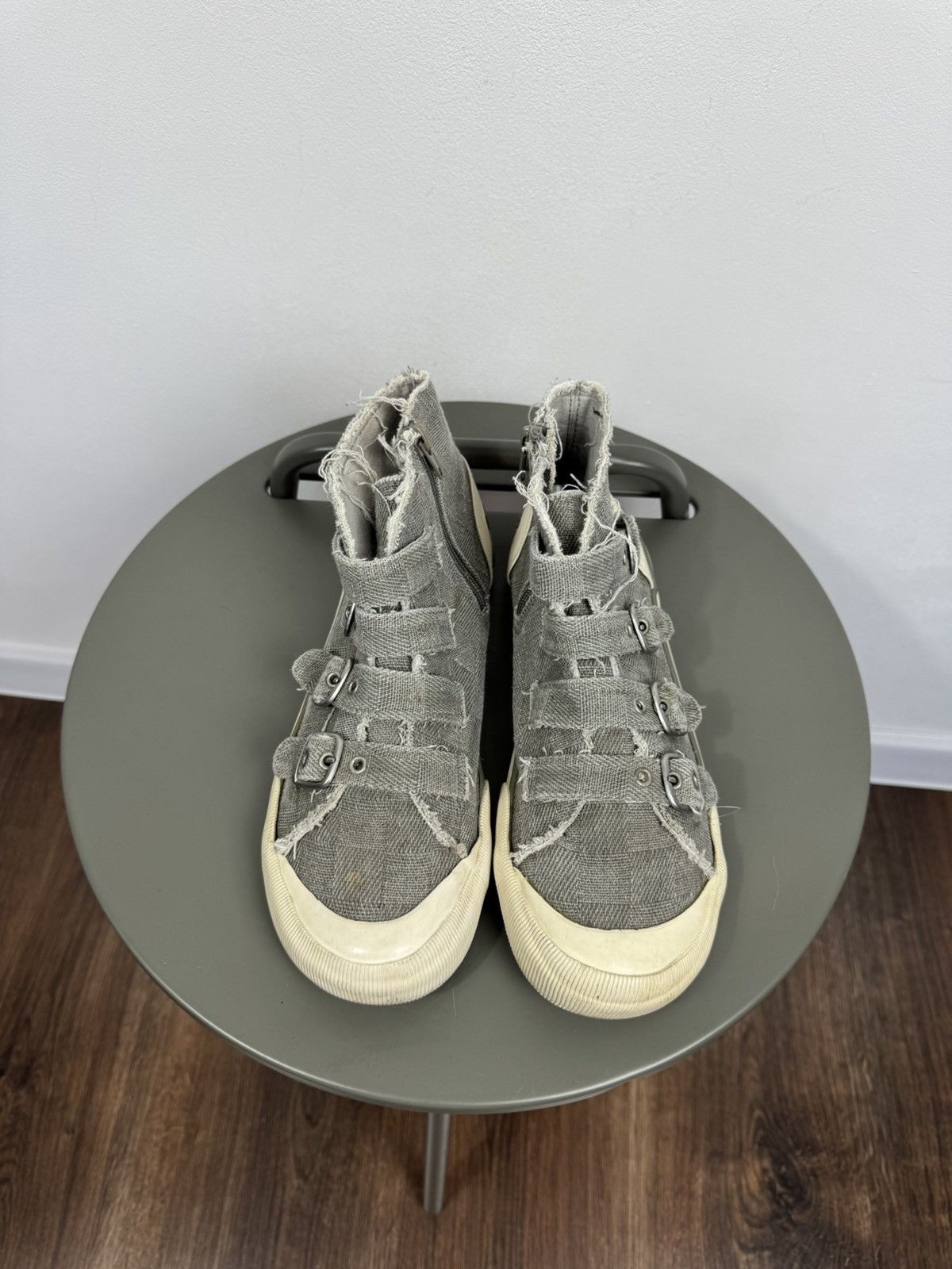 Other Rocket Distressed Canvas Buckle High Top Sneakers EU 39 US 8 Size US 8 / IT 38 - 3 Thumbnail