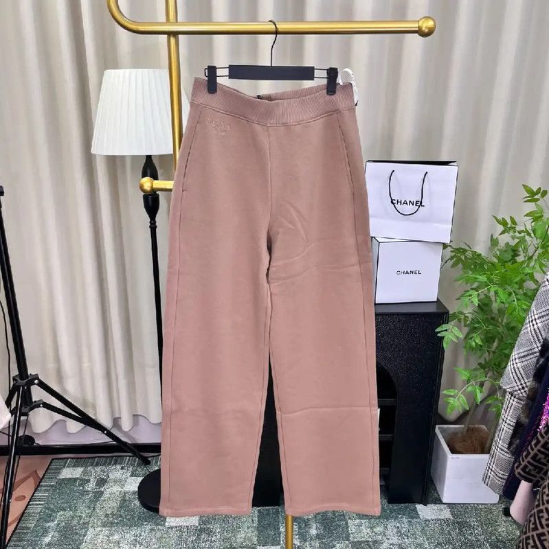Max Mara MaxMara Casual Pants in Light Brown 0089 Size 22" - 1 Thumbnail