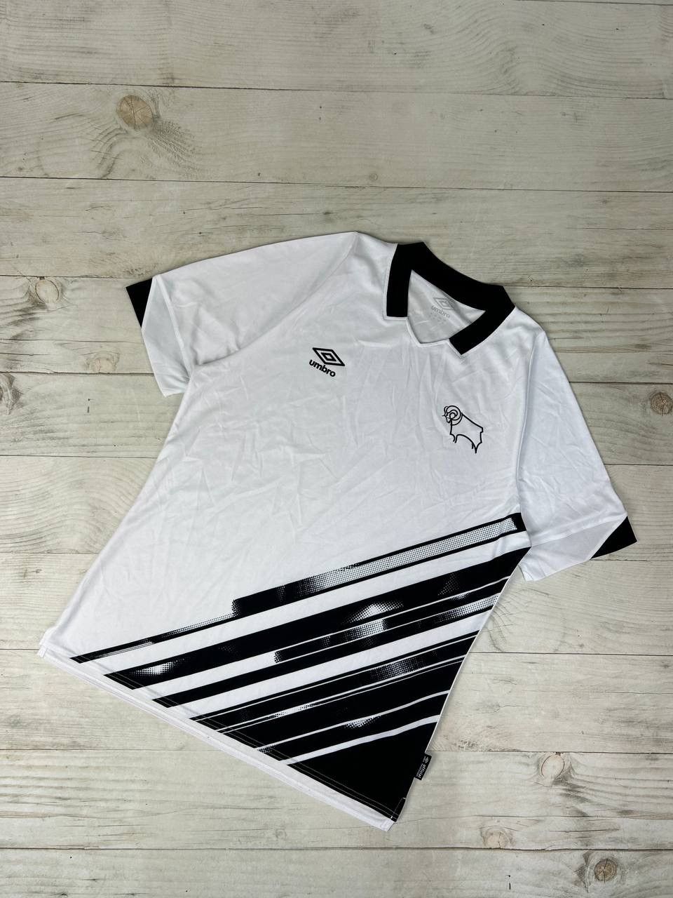 Umbro Derby County 2022 2023 Home Football Shirt Soccer Jersey Size US XL / EU 56 / 4 - 1 Thumbnail