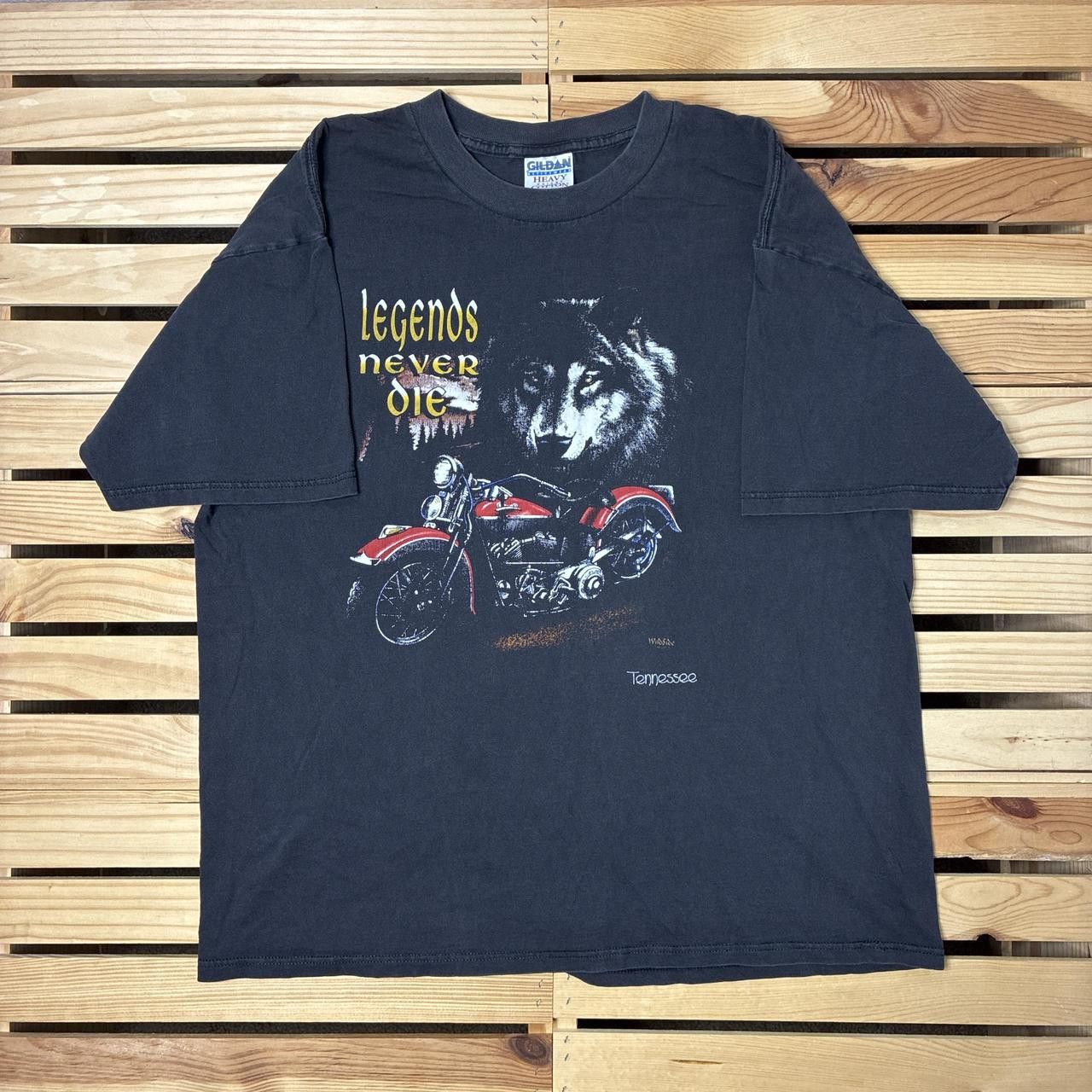Gildan Vintage Legends Never Die Black Nature Biker Tee Size XL Size US XL / EU 56 / 4 - 1 Thumbnail