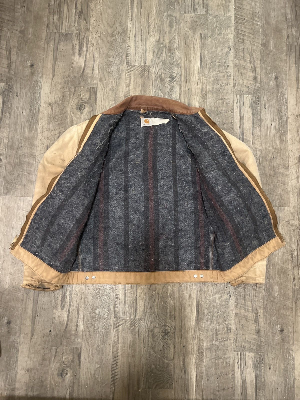Carhartt × Vintage Thrashed 90’s Vintage Carhartt Detroit Jacket Size US S / EU 44-46 / 1 - 2 Thumbnail