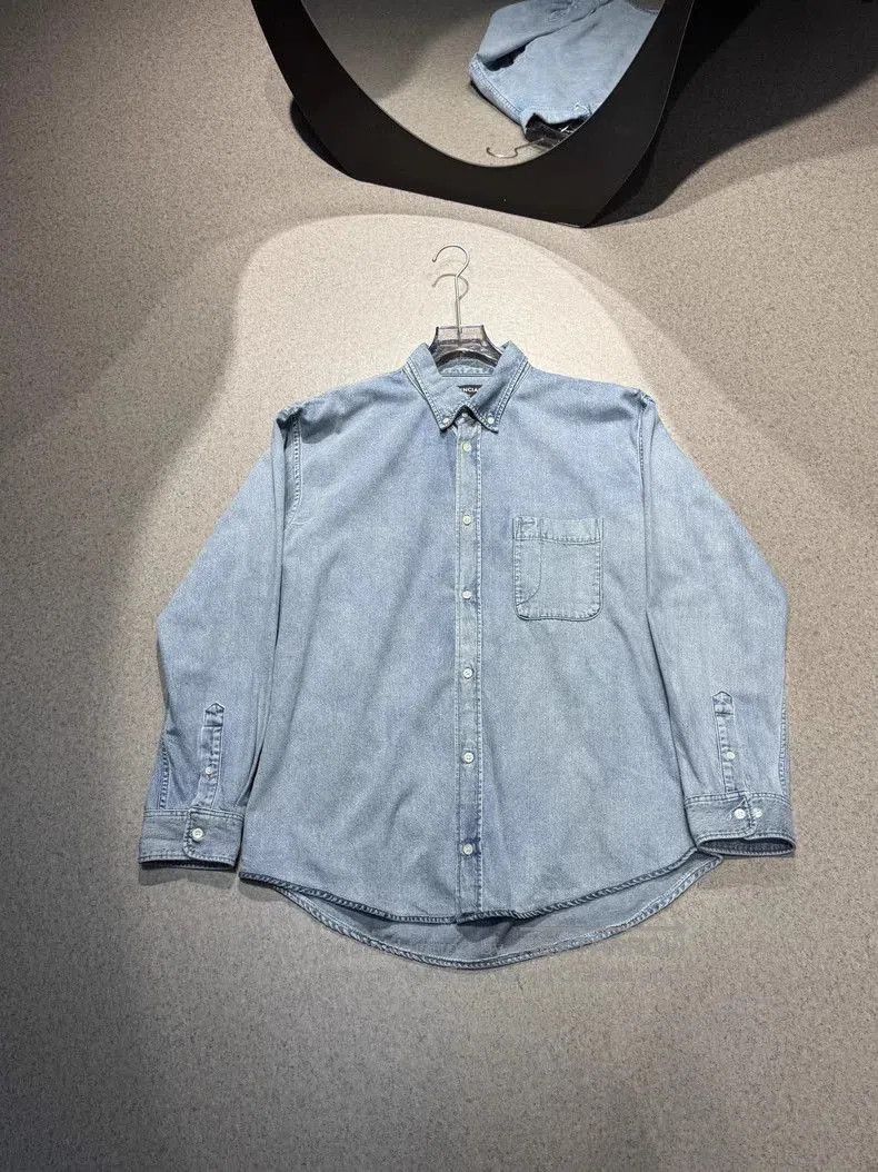 Balenciaga Balenciaga Washed Blue Denim Jacket. Size US S / EU 44-46 / 1 - 1 Thumbnail