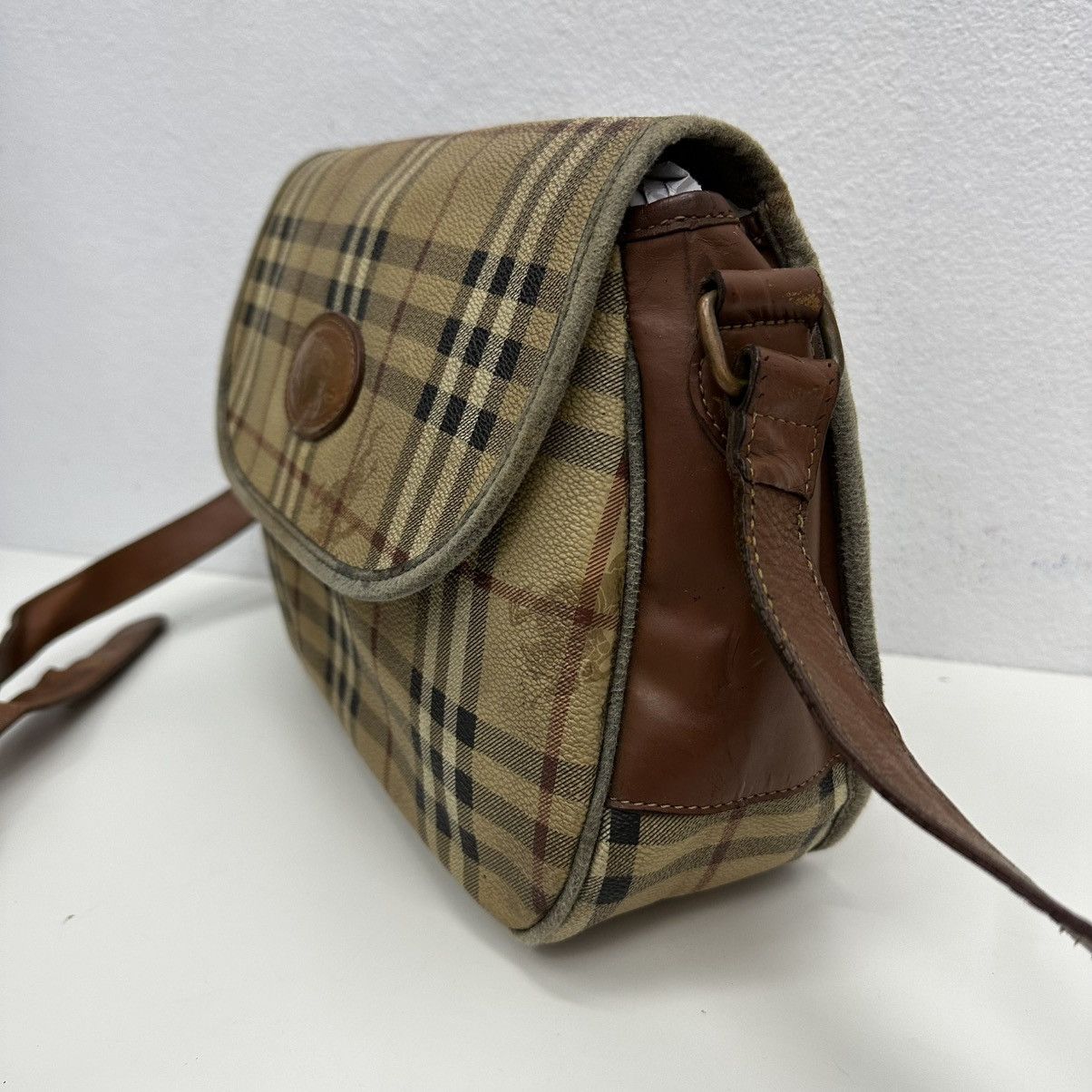 Burberry ‼️YES‼️ VINTAGE BURBERRYS NOVA CHECK SHOULDER CROSSBODY BAG Size ONE SIZE - 4 Thumbnail