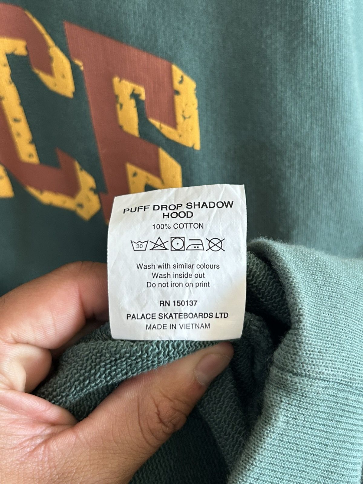 Palace Palace Puff Drop Shadow Hood Size US S / EU 44-46 / 1 - 7 Thumbnail