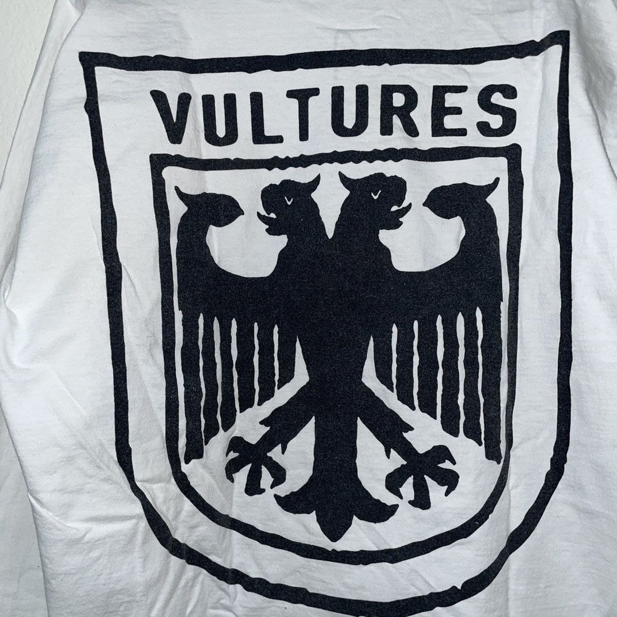 Yeezy Yeezy Vultures White Longsleeve Size US S / EU 44-46 / 1 - 2 Thumbnail