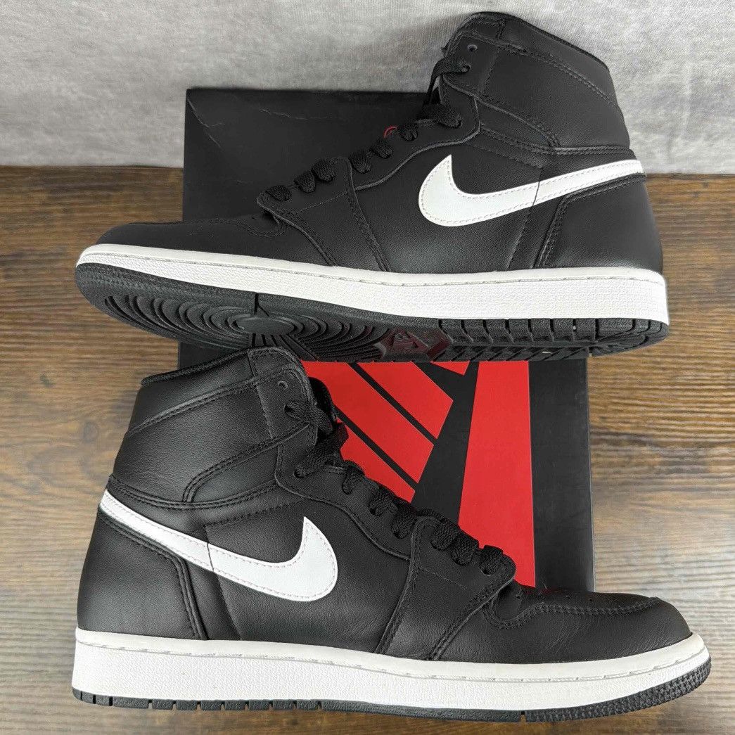 Jordan Brand Air Jordan 1 Retro High PRM Yin Yang 2016 555088-011 Black Size US 8.5 / EU 41-42 - 4 Thumbnail