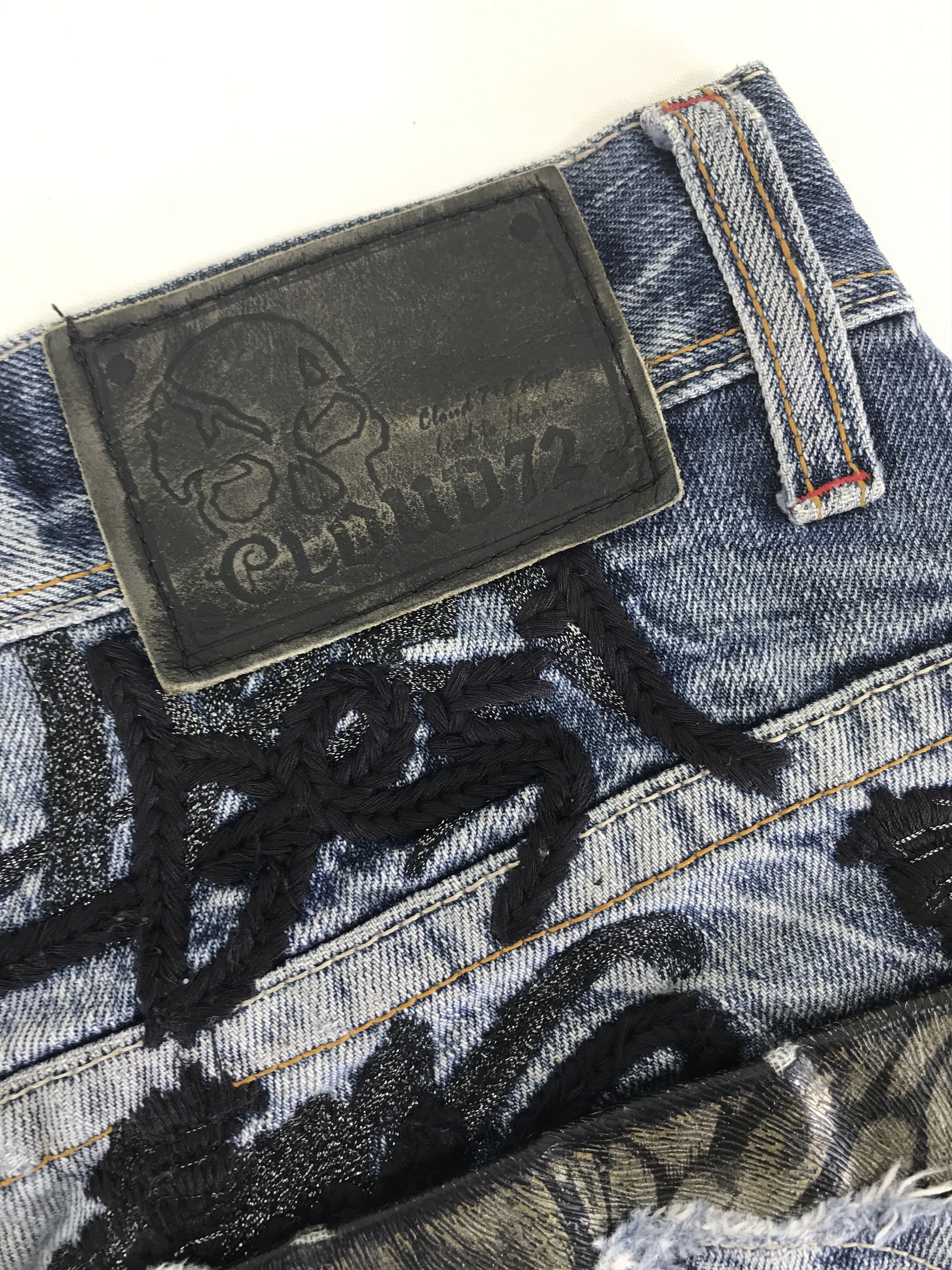 Beauty Beast Vintage Japanese Cloud 72 Black Cross Embroidered Jeans Size US 34 / EU 50 - 14 Thumbnail