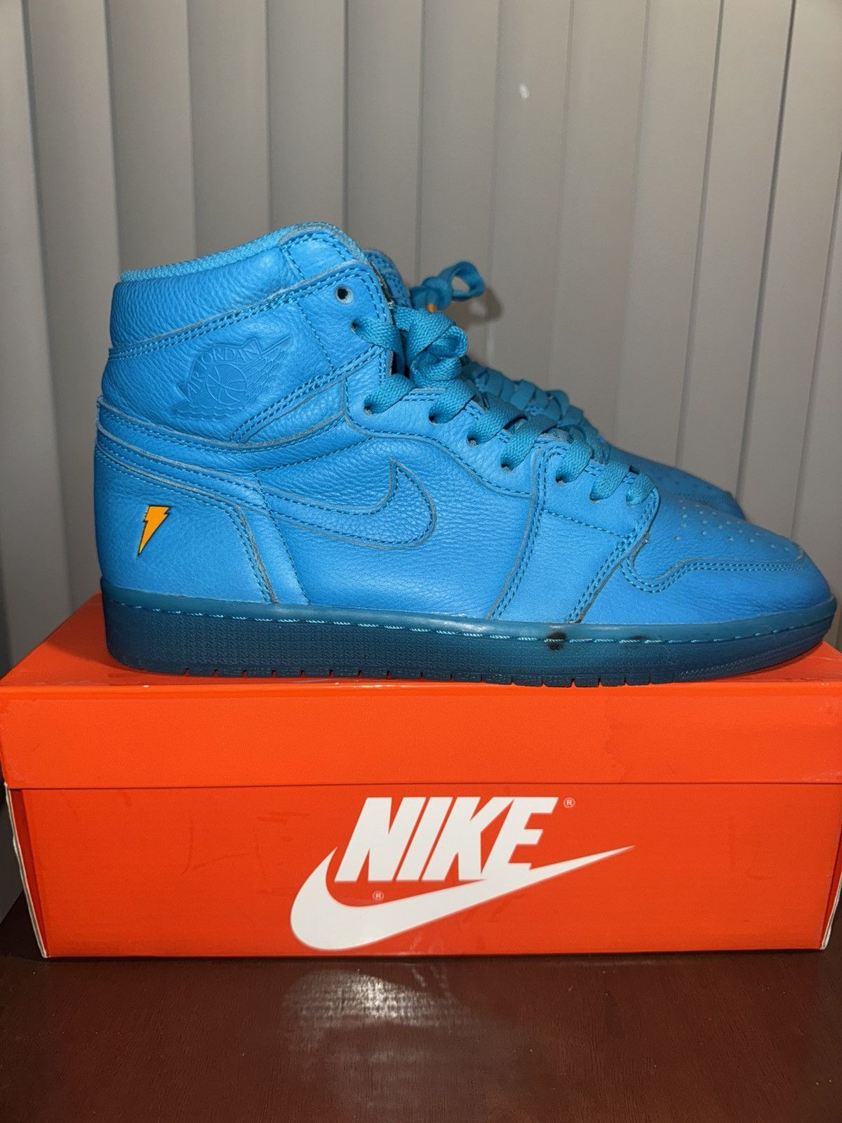 Gatorade × Jordan Brand Jordan 1 Retro High Gatorade Blue Lagoon Size US 9.5 / EU 42-43 - 4 Thumbnail