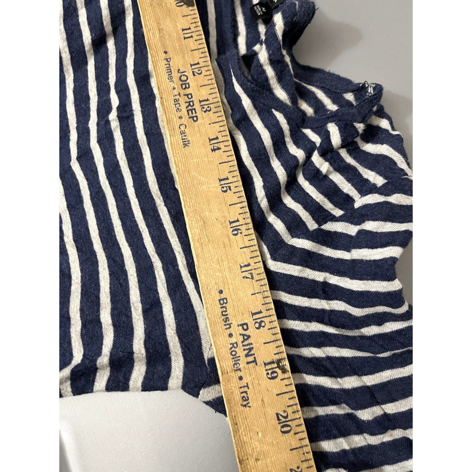 Ann Taylor Ann Taylor Blue striped 3/4 sleeve top Women M Round Neck Pullover Casual Business Workwear All Seasons Easy Care Size M / US 6-8 / IT 42-44 - 5 Thumbnail
