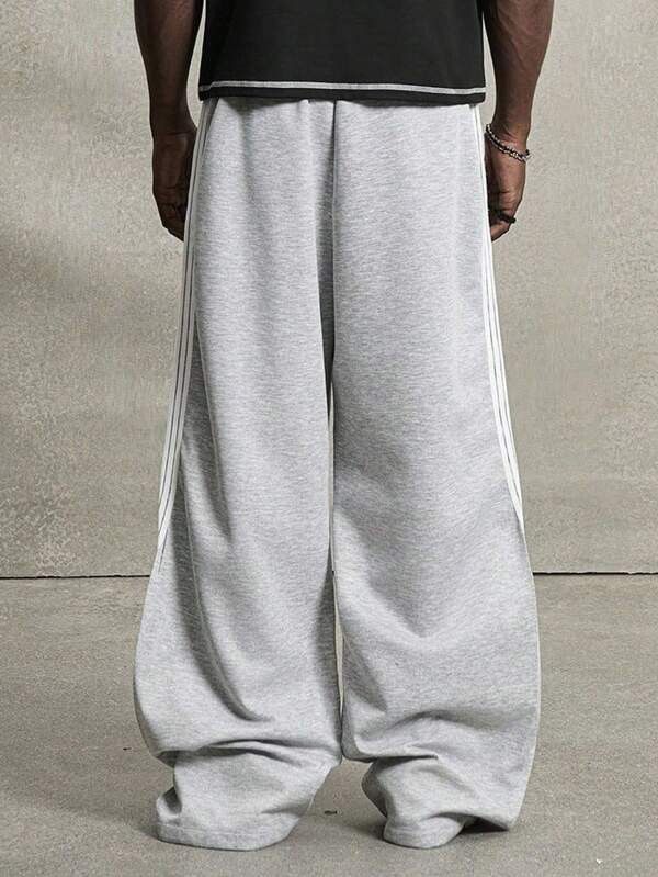 Japanese Brand Grey Sweatpants with Textured Side-Stripe Detail Size US 34 / EU 50 - 3 Thumbnail