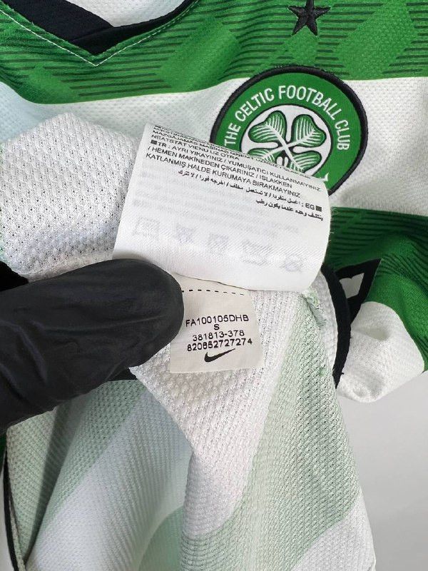 Nike CELTIC FC 2011 2012 HOME SHIRT NIKE Sz S 381813-378 Size US S / EU 44-46 / 1 - 4 Thumbnail
