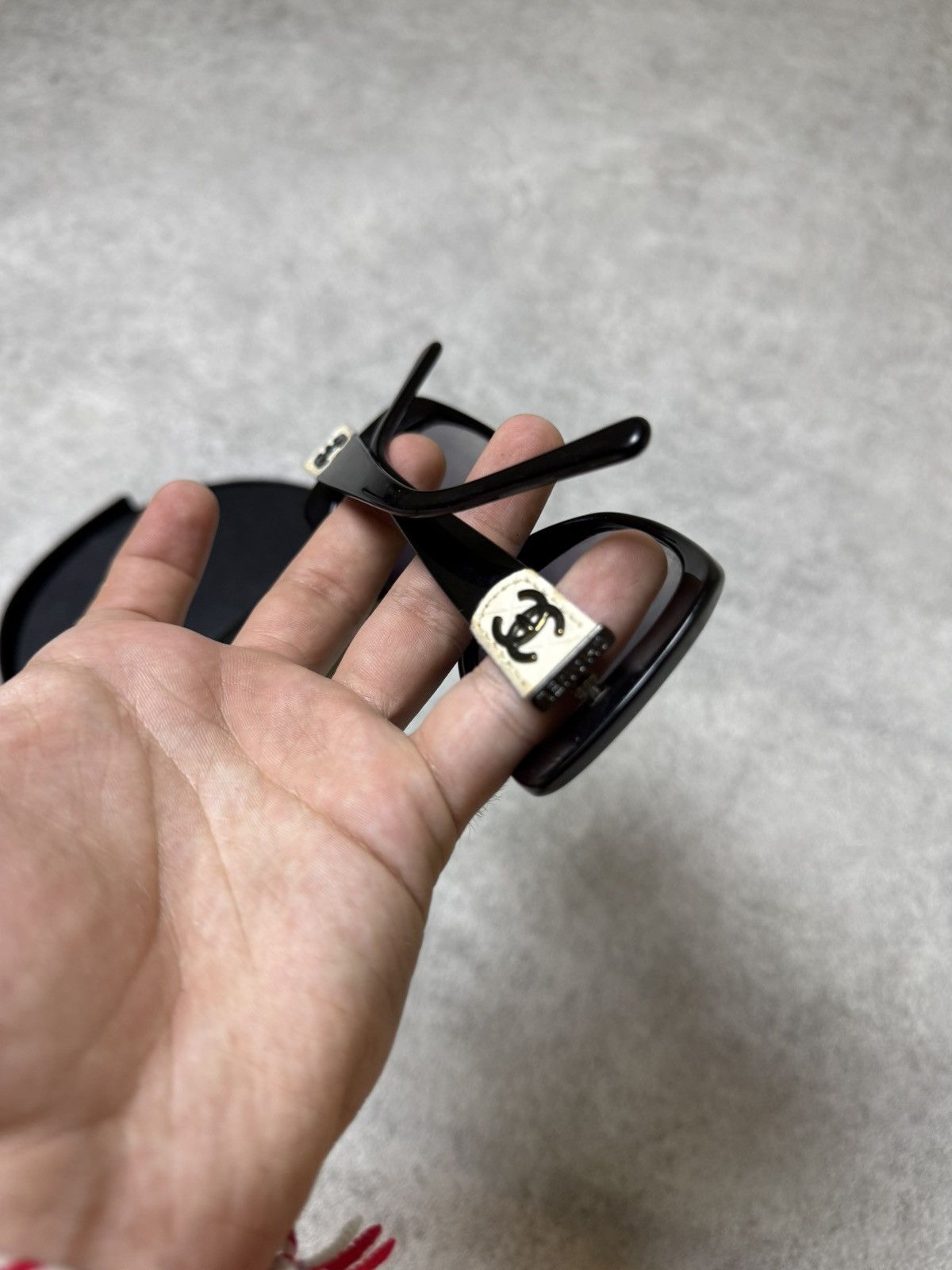 Chanel Vintage Black Sunglasses Glasses Chanel Big Skull Pinterest Size ONE SIZE - 15 Thumbnail