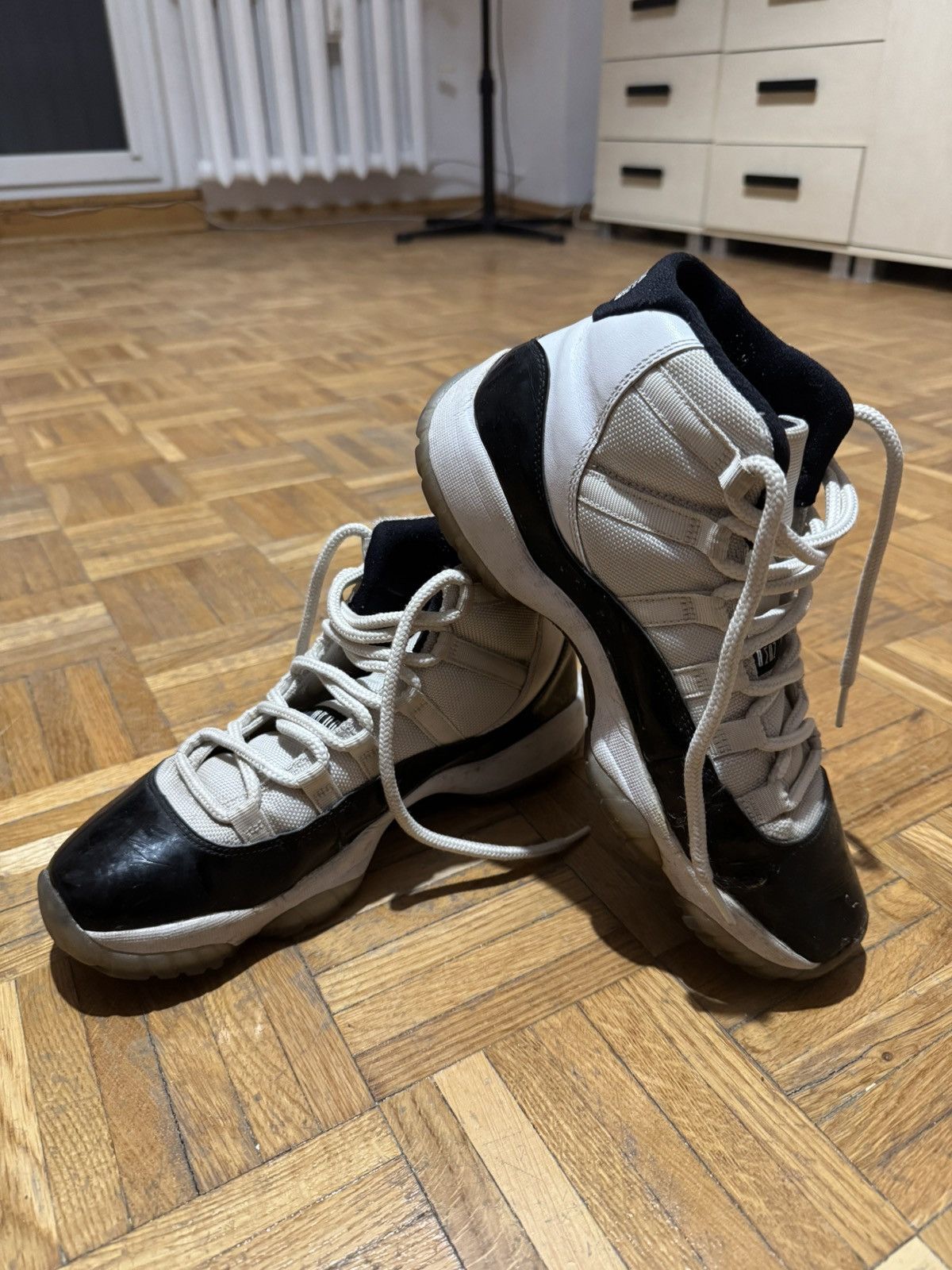 Jordan Brand Shoes Sneaker Nike Jordan 11 Size US 8 / EU 41 - 1 Thumbnail