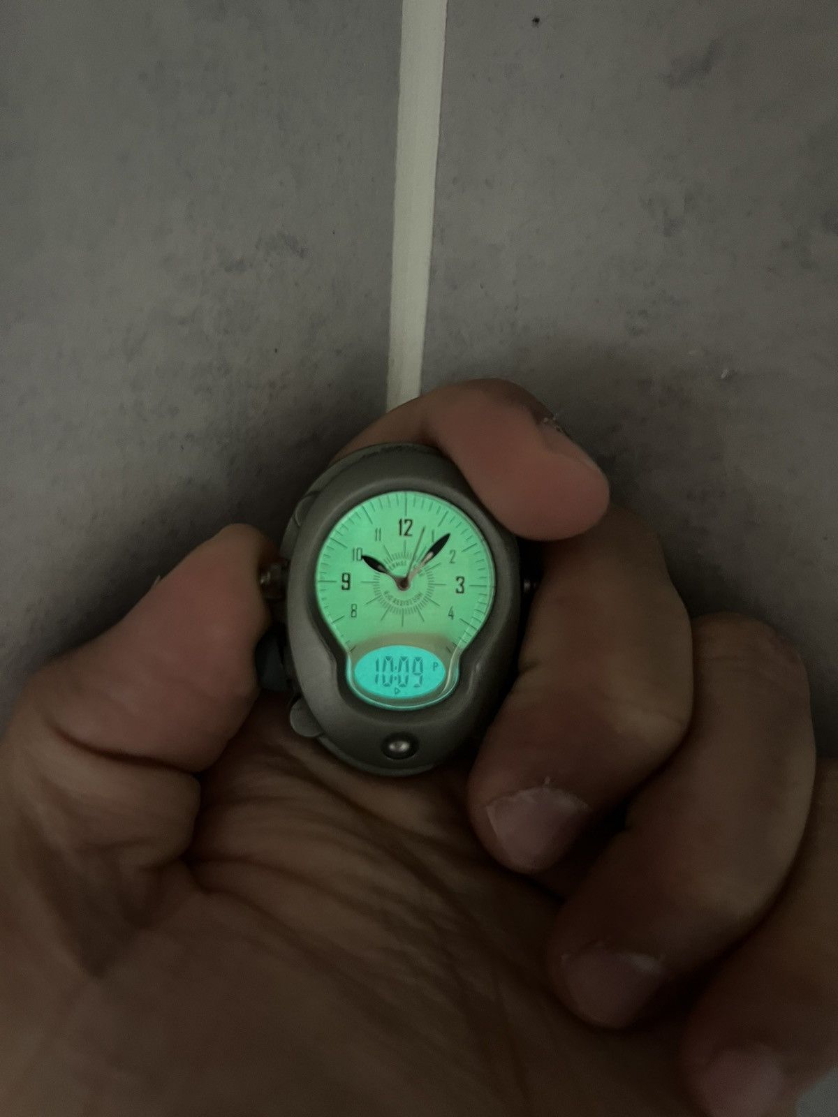 Nike Vintage Nike Watch Size ONE SIZE - 2 Thumbnail