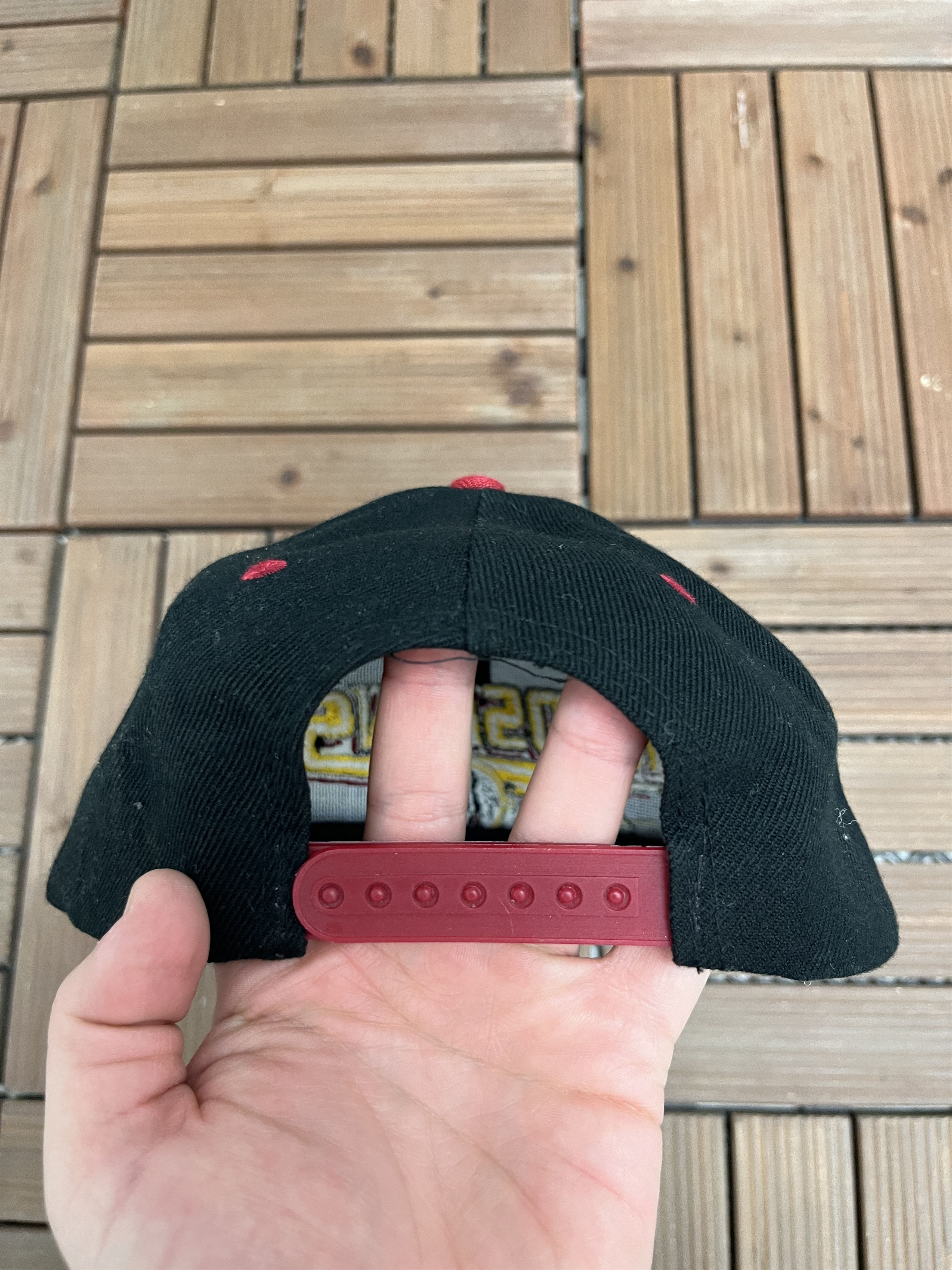 Logo Athletic × Vintage Washington Redskins Vintage Black Snap Back Hat Size ONE SIZE - 5 Thumbnail