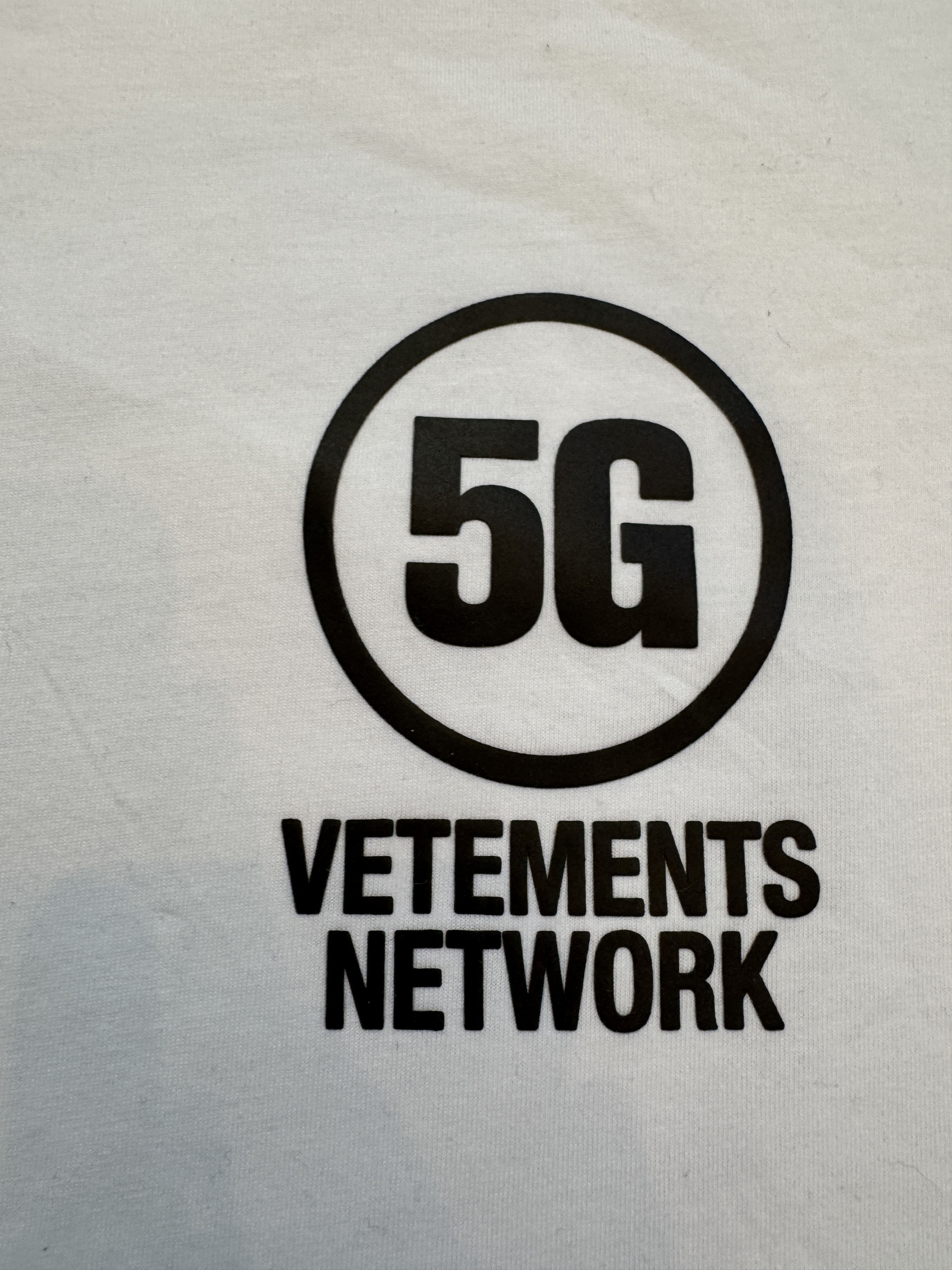 Vetements Vetements 5G Network Tee Size US XL / EU 56 / 4 - 6 Thumbnail