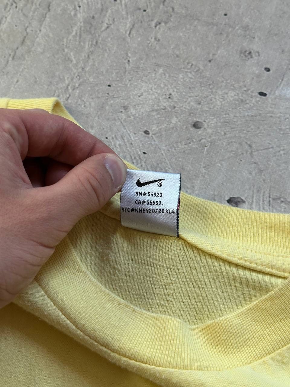 Nike × Vintage Nike Vintage Tee 1990-2000s Size US XL / EU 56 / 4 - 4 Thumbnail