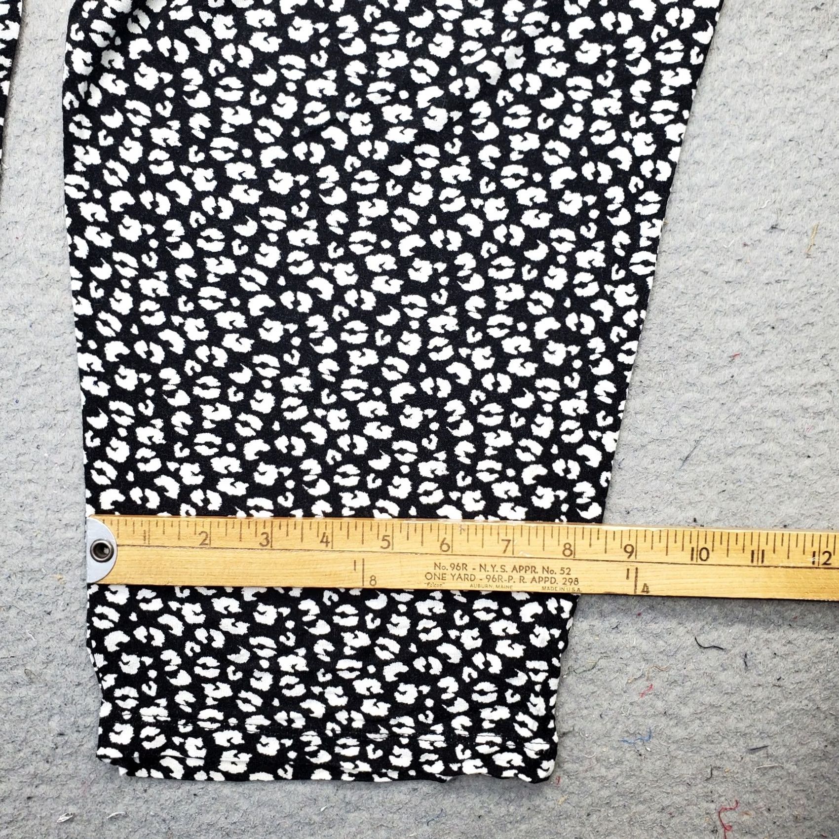 Vintage Bobeau Womens 3X Multi Leopard Print Boho Pants Regular Fit Stretch Elastic Waist Denim-like? No. Size 40" / US 18 - 5 Thumbnail