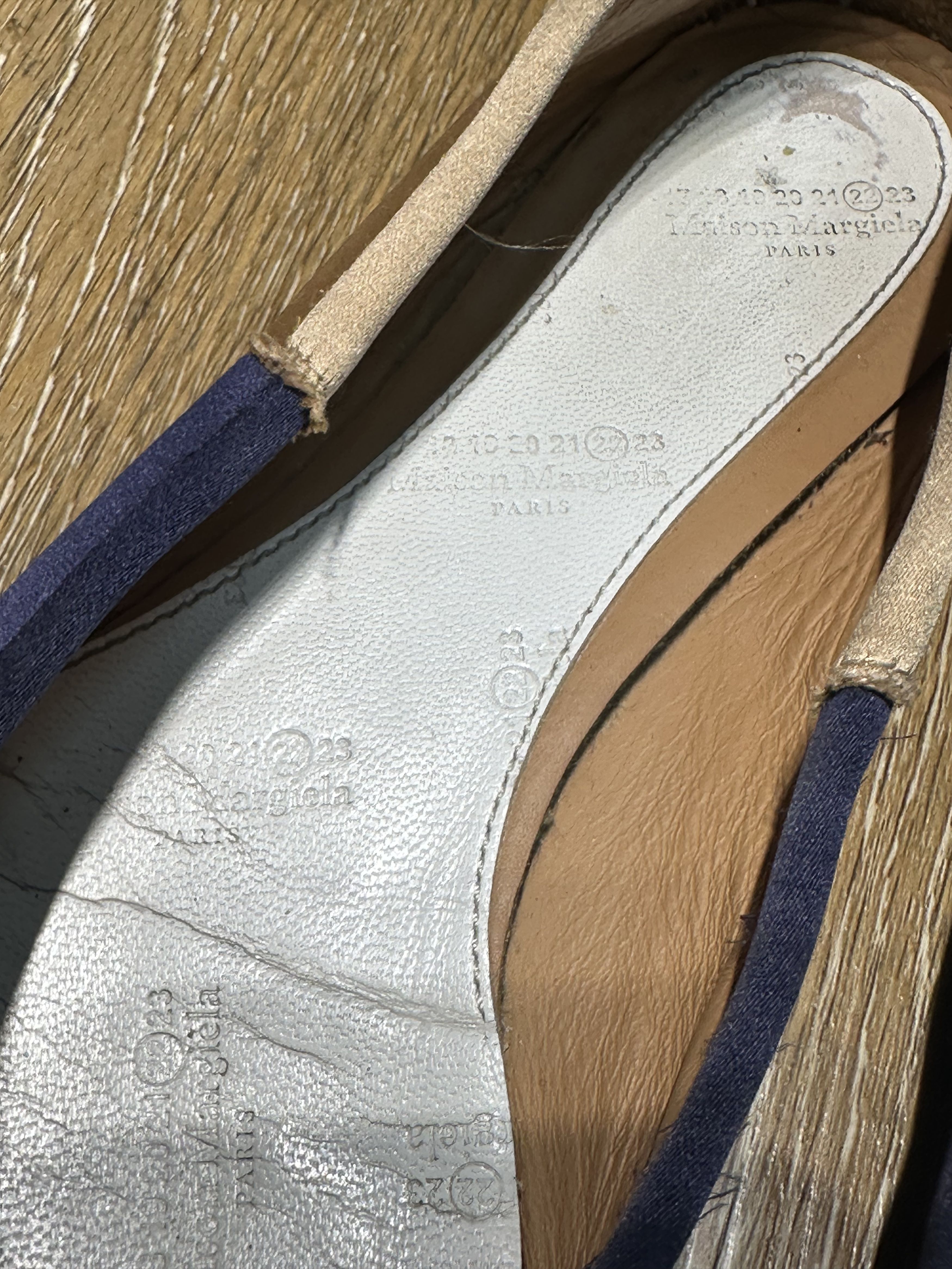 Maison Margiela Maison Margiela Tabi Ballerinas Blue/Gold Size US 7 / IT 37 - 14 Thumbnail