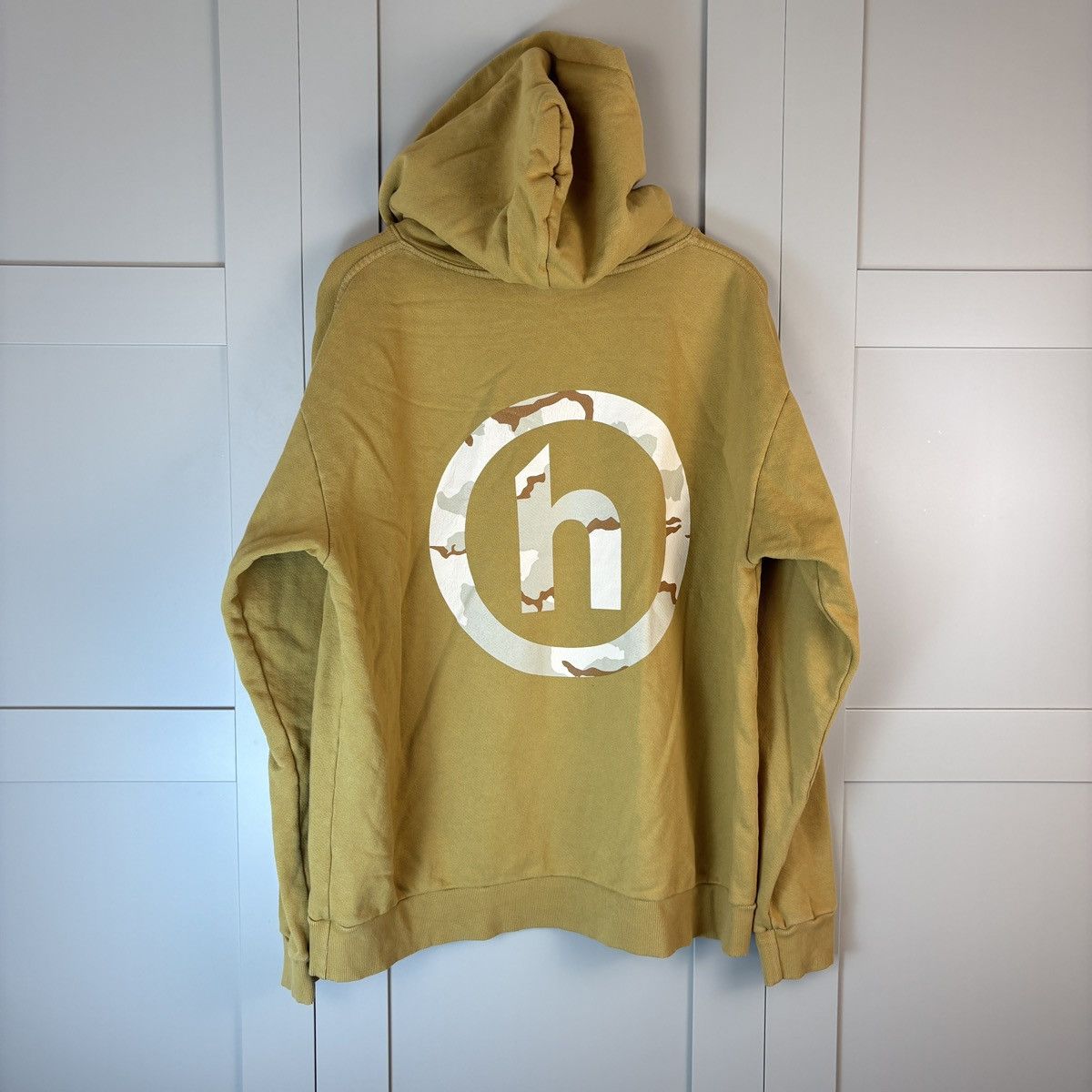 HIDDEN Hidden NY Camo Logo Hoodie Sand Sweater Rare SS21 Sweatshirt Size US L / EU 52-54 / 3 - 1 Thumbnail
