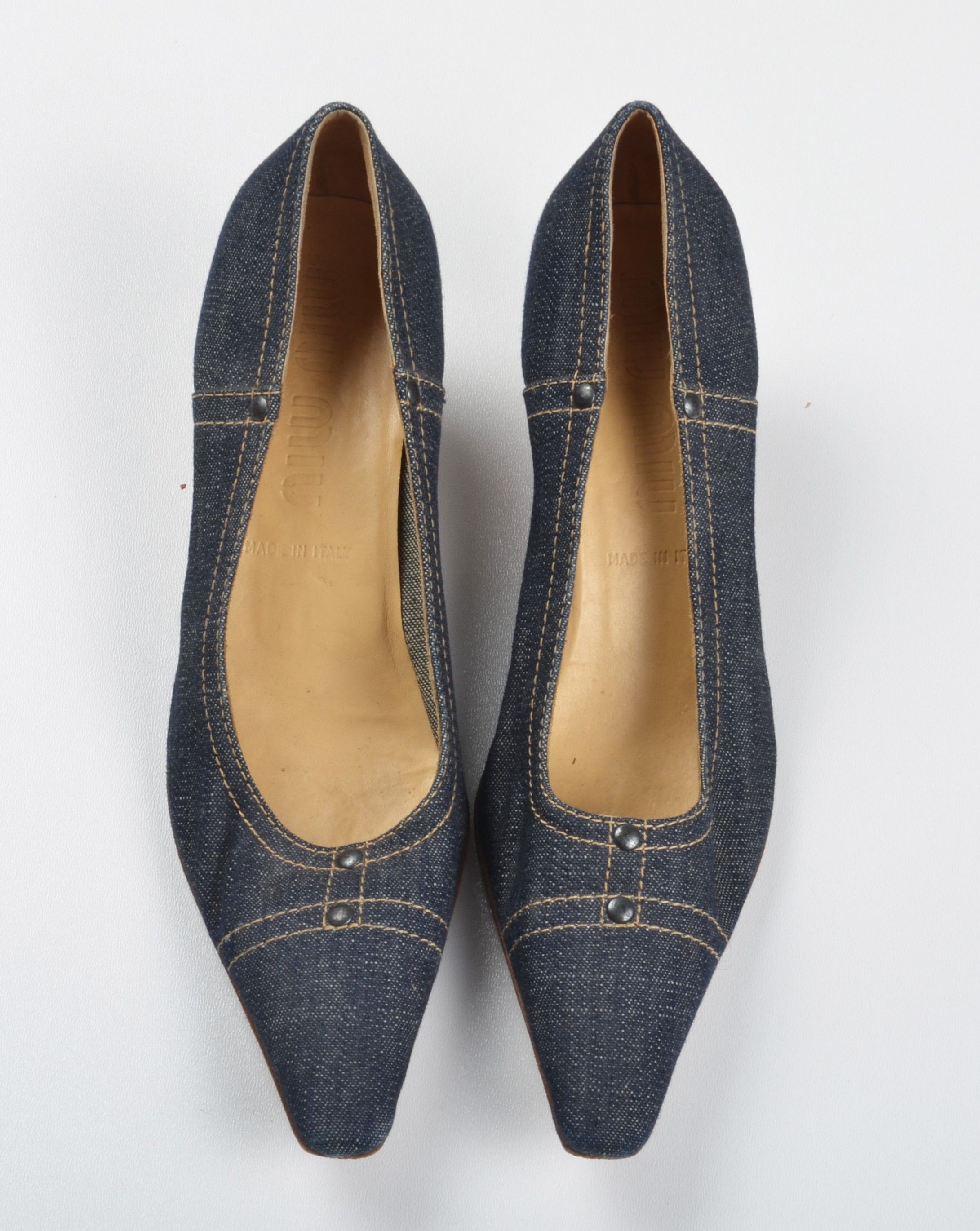 Miu Miu Vintage Miu Miu Blue Denim Pointed Toe Kitten Heel Pumps Size US 7 / IT 37 - 4 Thumbnail