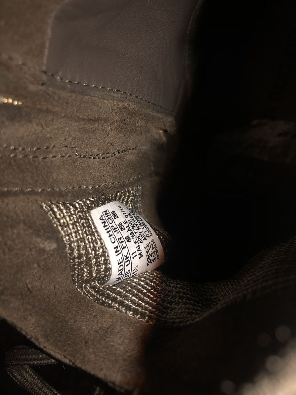 Adidas Yeezy 750 Chocolate Size US 11.5 / EU 44-45 - 10 Thumbnail