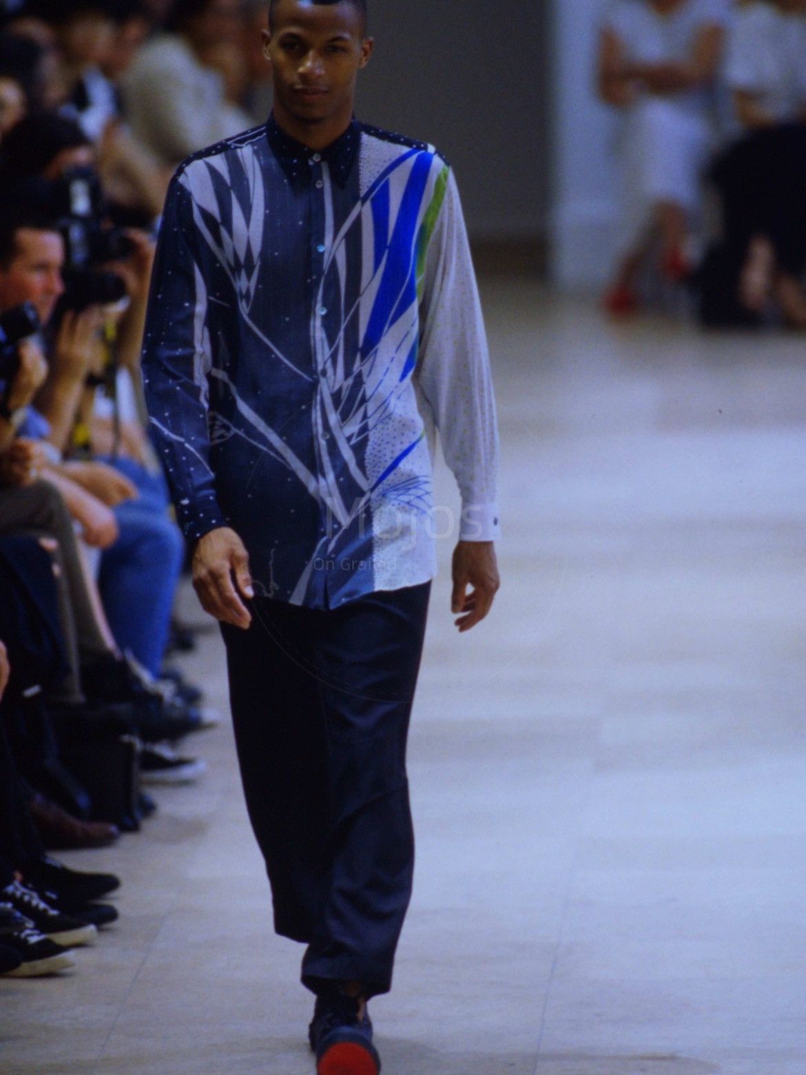 Yohji Yamamoto Yohji Yamamoto Pour Homme 95SS Flower Pattern Shirt-2508 Size US M / EU 48-50 / 2 - 9 Thumbnail