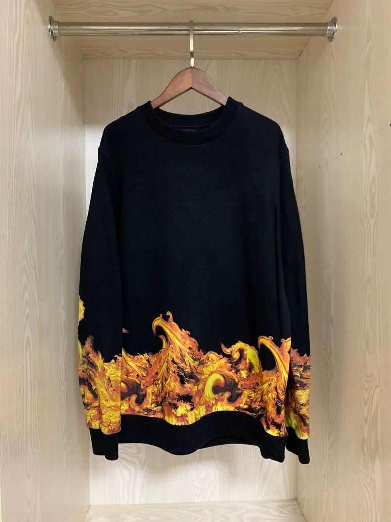 Other Givenchy Flame Print Crewneck Sweatshirt Size US S / EU 44-46 / 1 - 1 Thumbnail