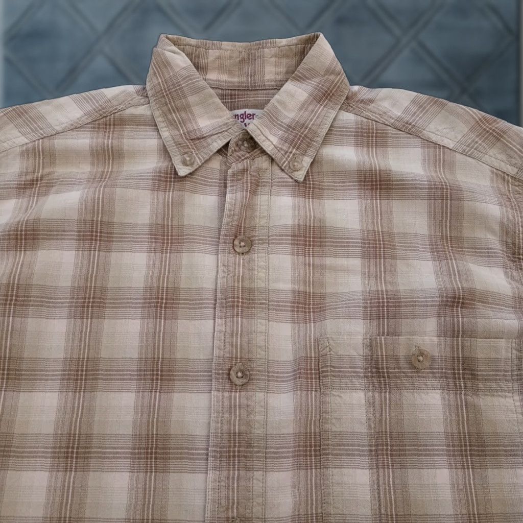 Wrangler Wrangler Shirt Mens Medium Beige Plaid Short Sleeve Button-Down Cotton Size US M / EU 48-50 / 2 - 1 Thumbnail