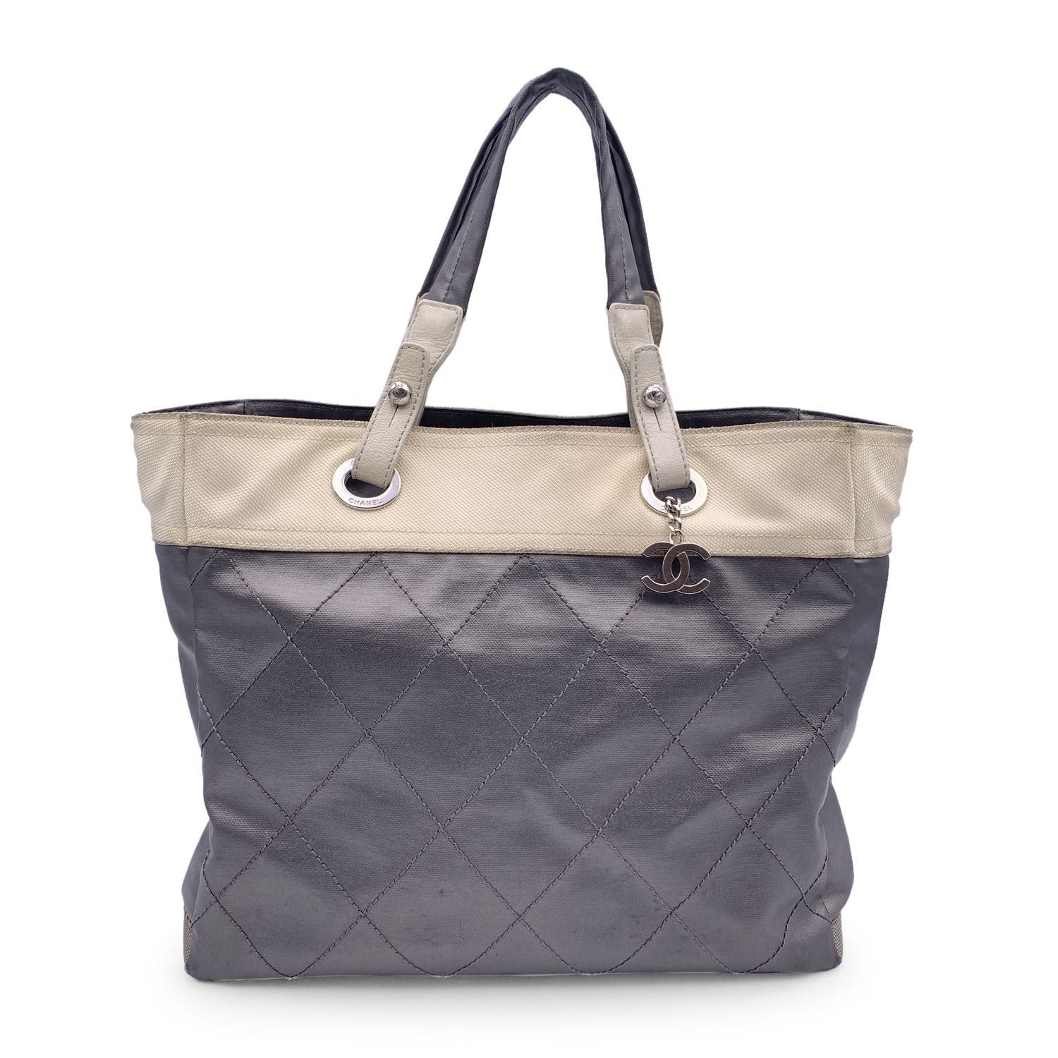image of Chanel Chanel Tote Bag Paris-Biarritz in Grey, Women's