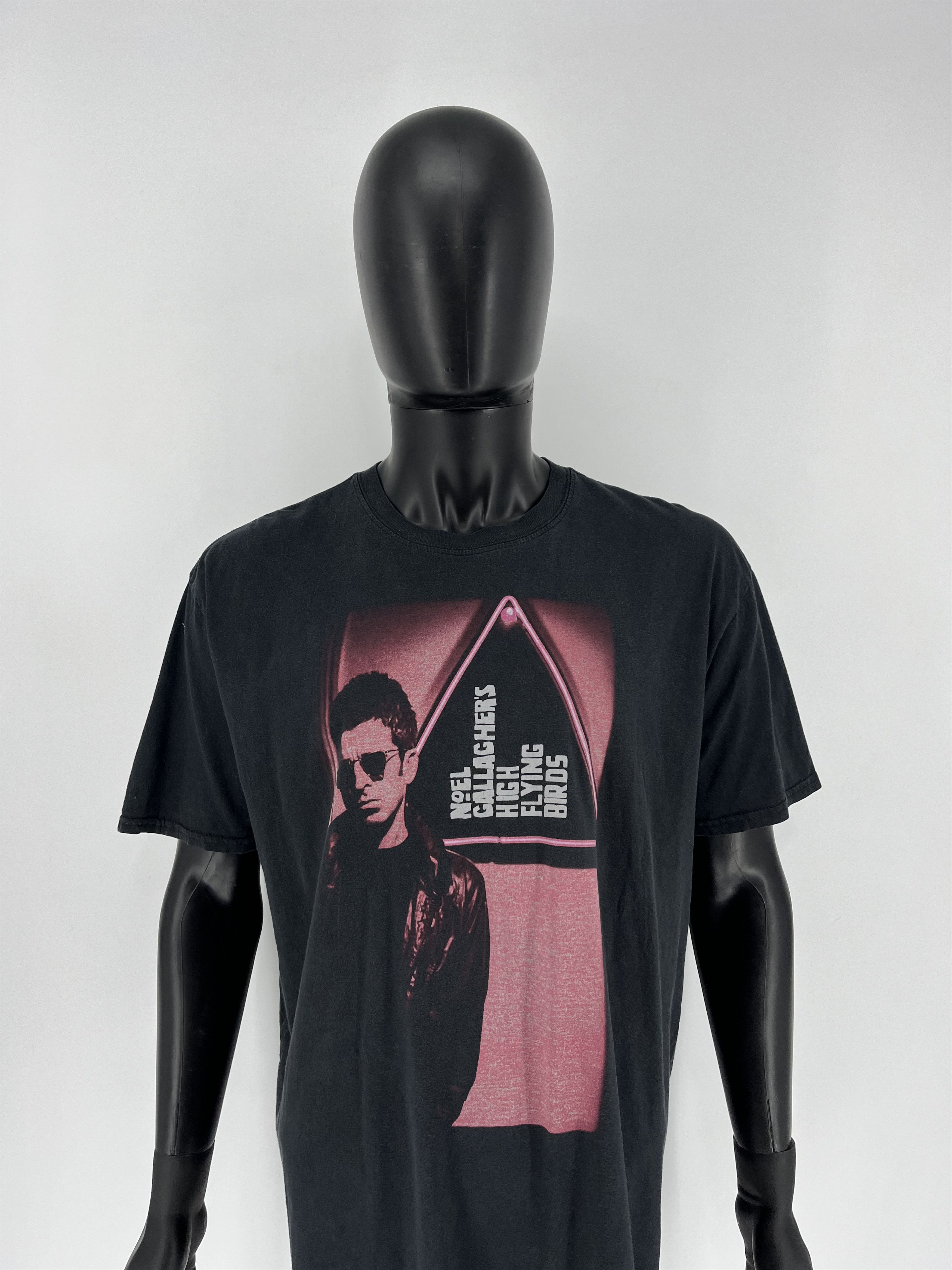 Band Tees Vintage Noel Gallagher's High Flying Birds (Queens Stone) Size US XL / EU 56 / 4 - 4 Thumbnail
