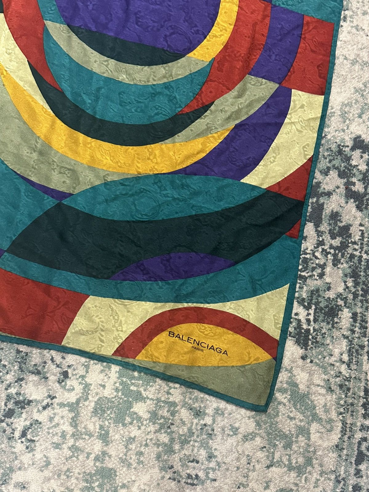 Balenciaga Vintage Balenciaga Paris Abstract Silk Scarves Size ONE SIZE - 8 Thumbnail