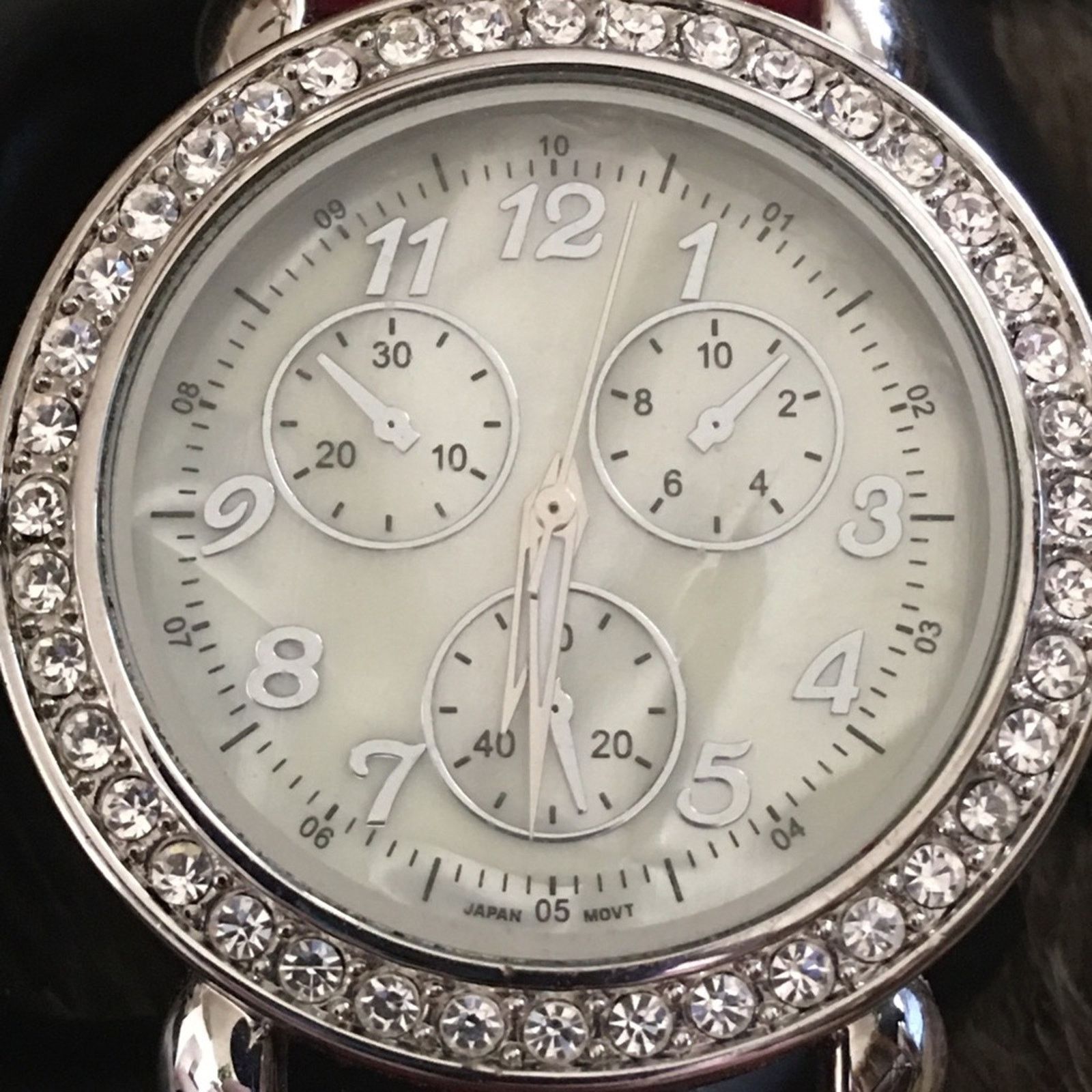 Jewelry Ladies red soft silicone band rhinestone watch Size ONE SIZE - 4 Thumbnail