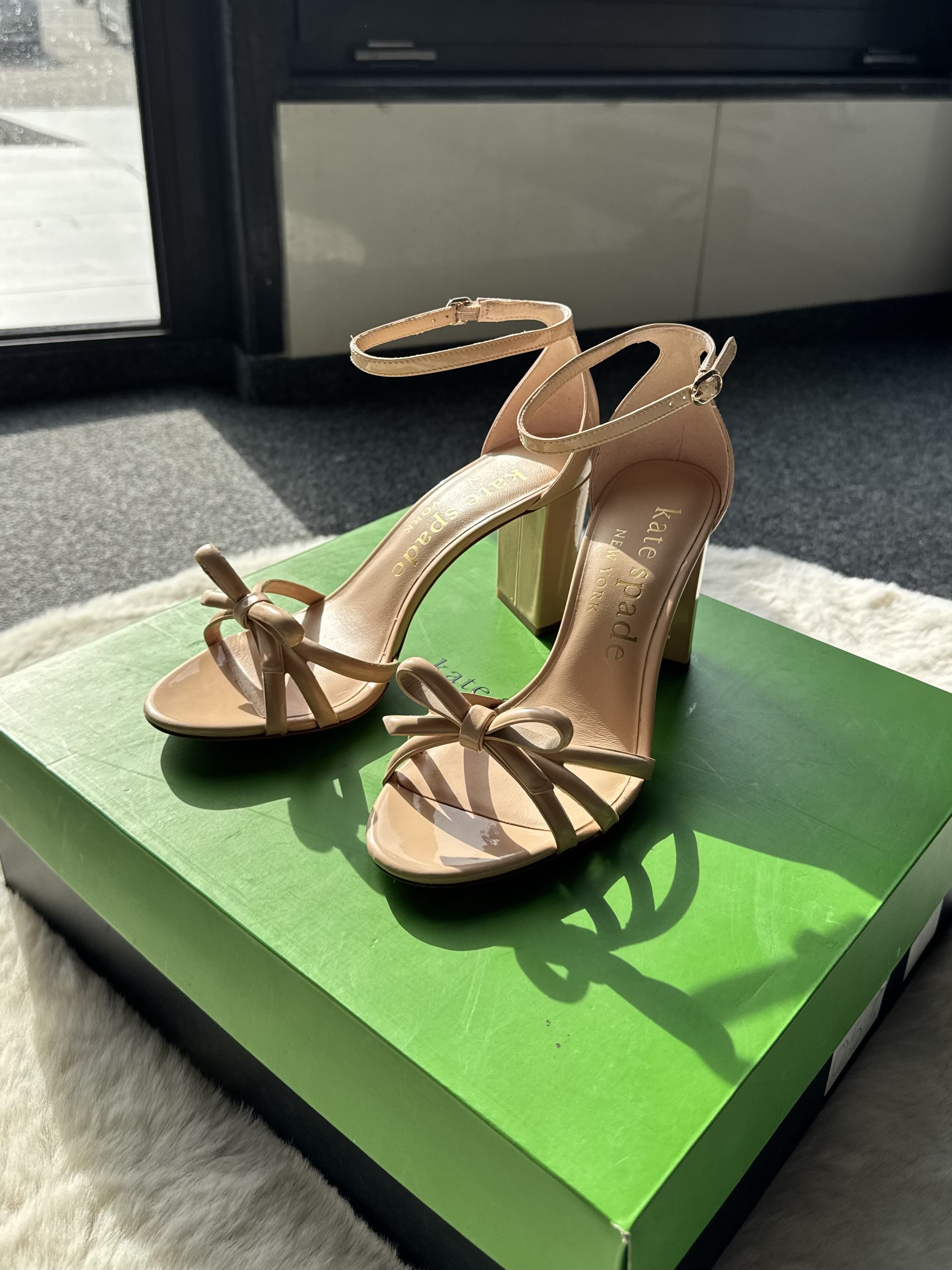 Kate Spade Kate Spade beige block heels sandals 38.5 Size US 8 / IT 38 - 5 Thumbnail
