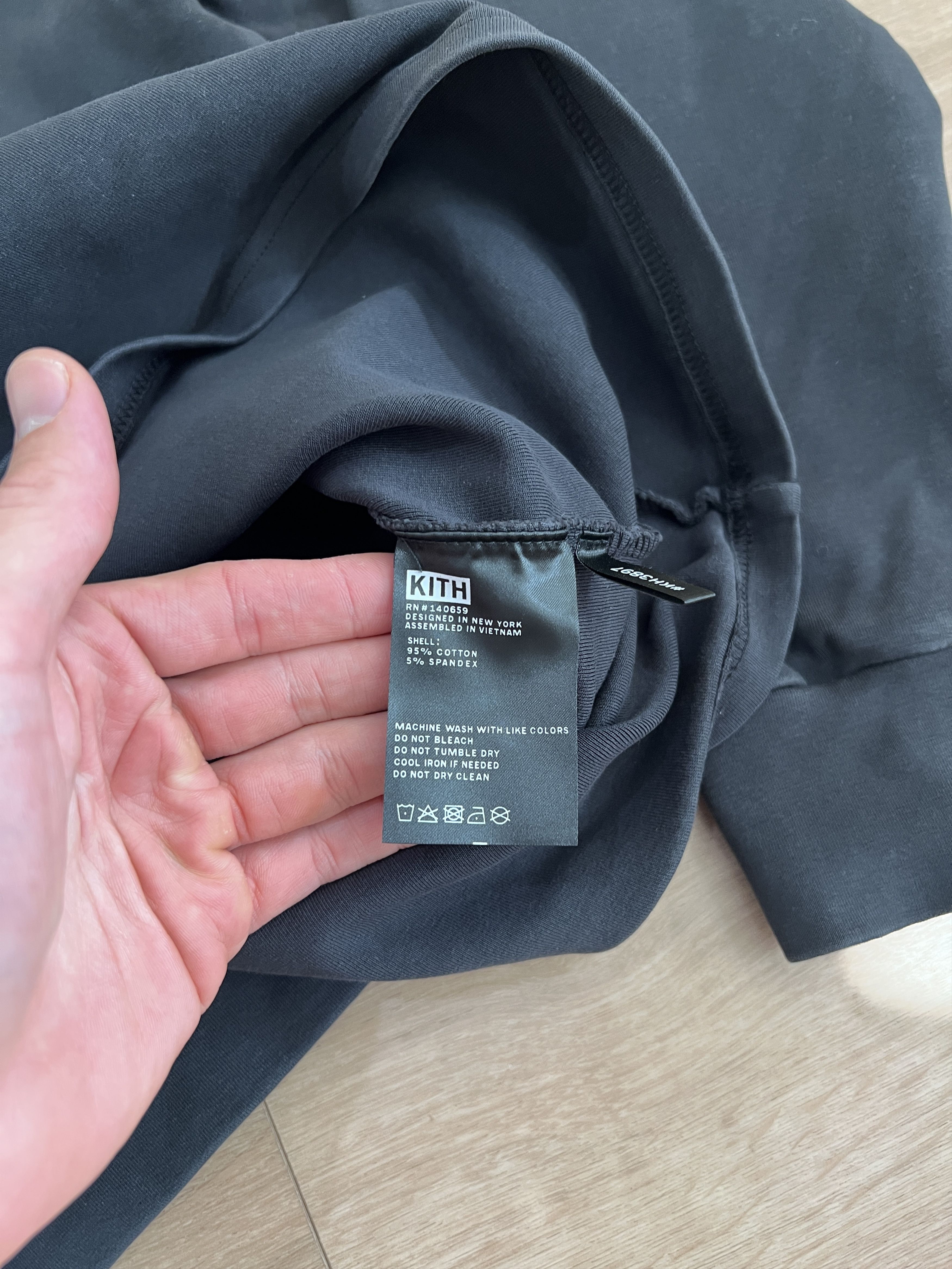 Kith Kith Black Thick Long Sleeve Turtleneck T-Shirt – Size XS Size US XS / EU 42 / 0 - 4 Thumbnail