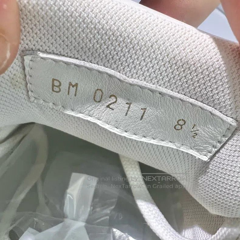 Louis Vuitton Louis Vuitton Trainer blue and white board shoes Size US 8.5 / EU 41-42 - 2 Thumbnail