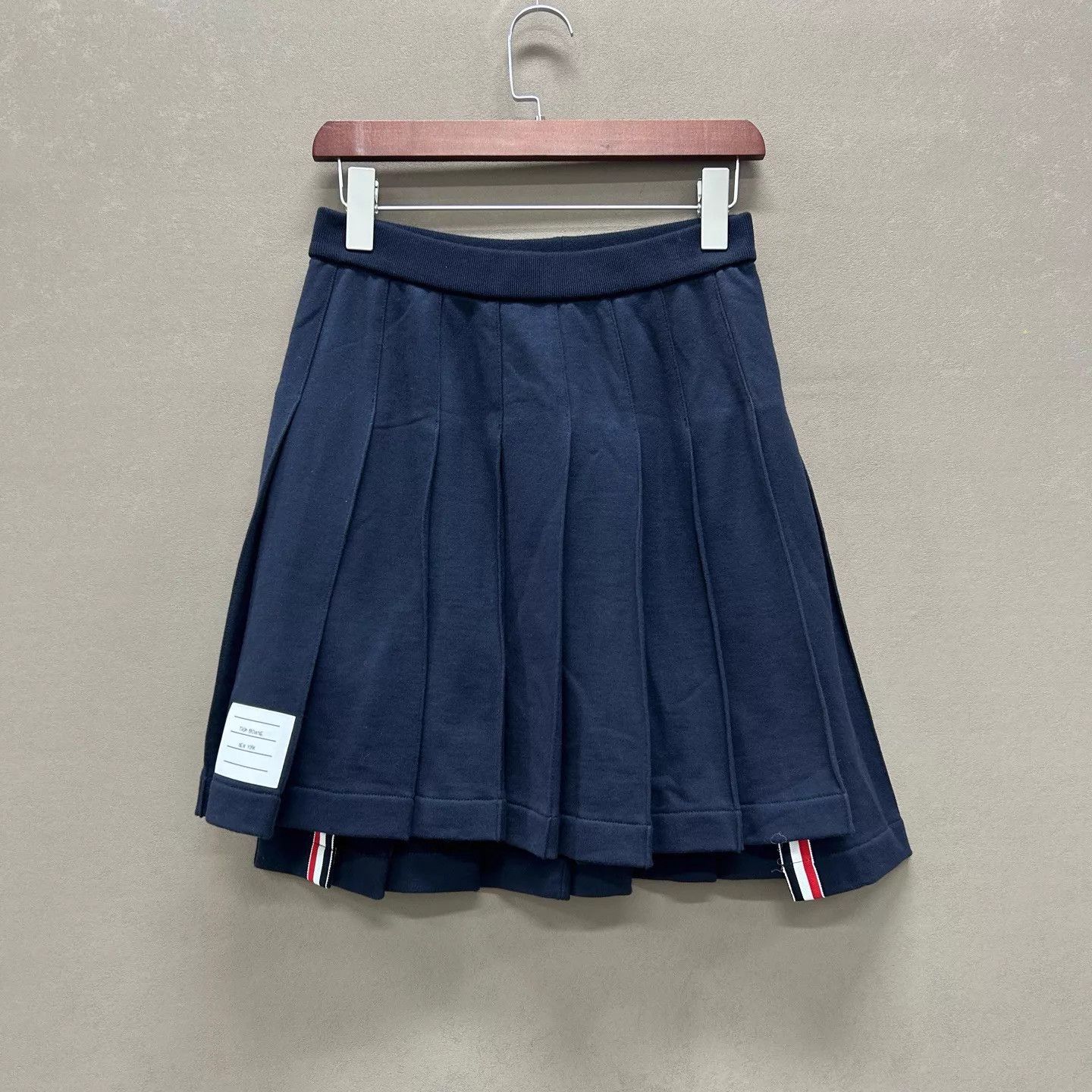 Thom Browne Thom Browne 99 New Color - Blocked Pleated Skirt 44 Size 30" / US 8 / IT 44 - 1 Thumbnail