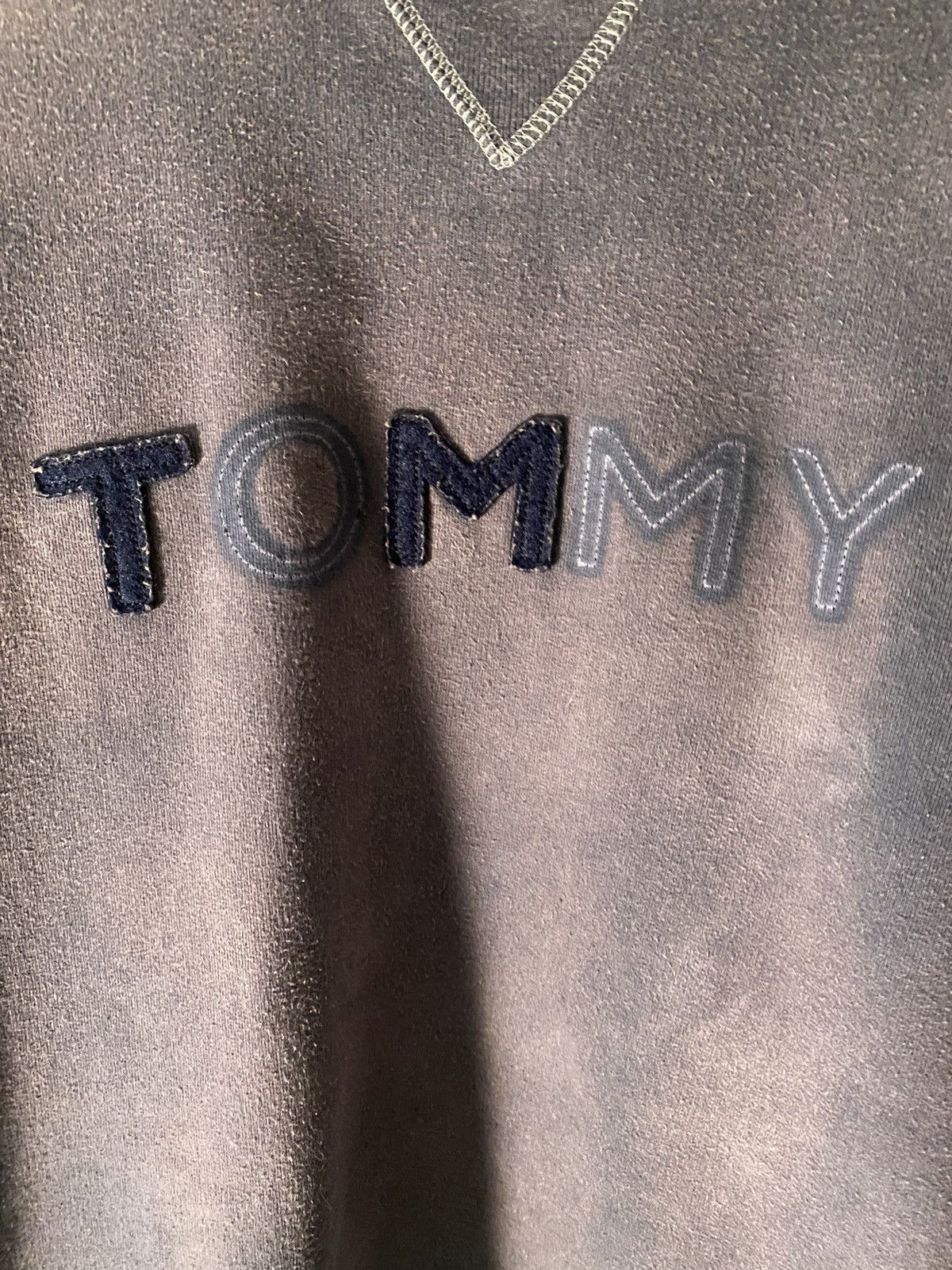 Tommy Hilfiger × Vintage Vintage Faded Debranded Tommy Hilfiger Crewneck Size US S / EU 44-46 / 1 - 2 Thumbnail