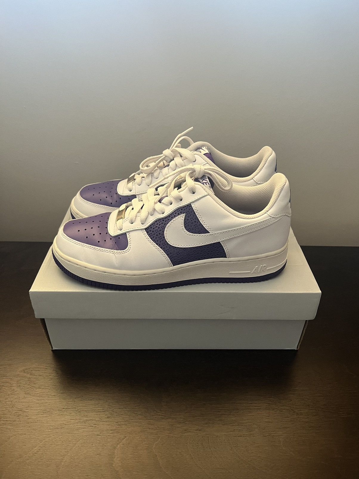 Nike Nike Air Force 1 2008 Octagon WMNS Size US 8.5 / EU 41-42 - 3 Thumbnail