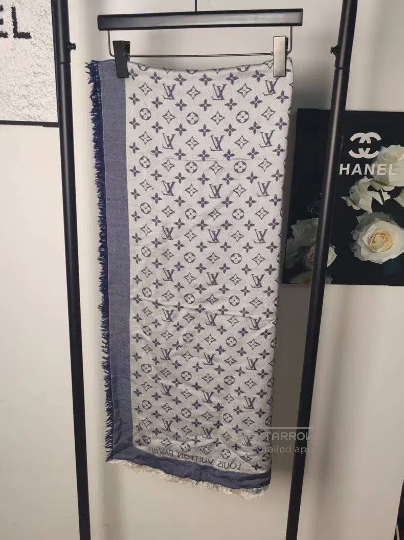 Louis Vuitton Shawl Scarf