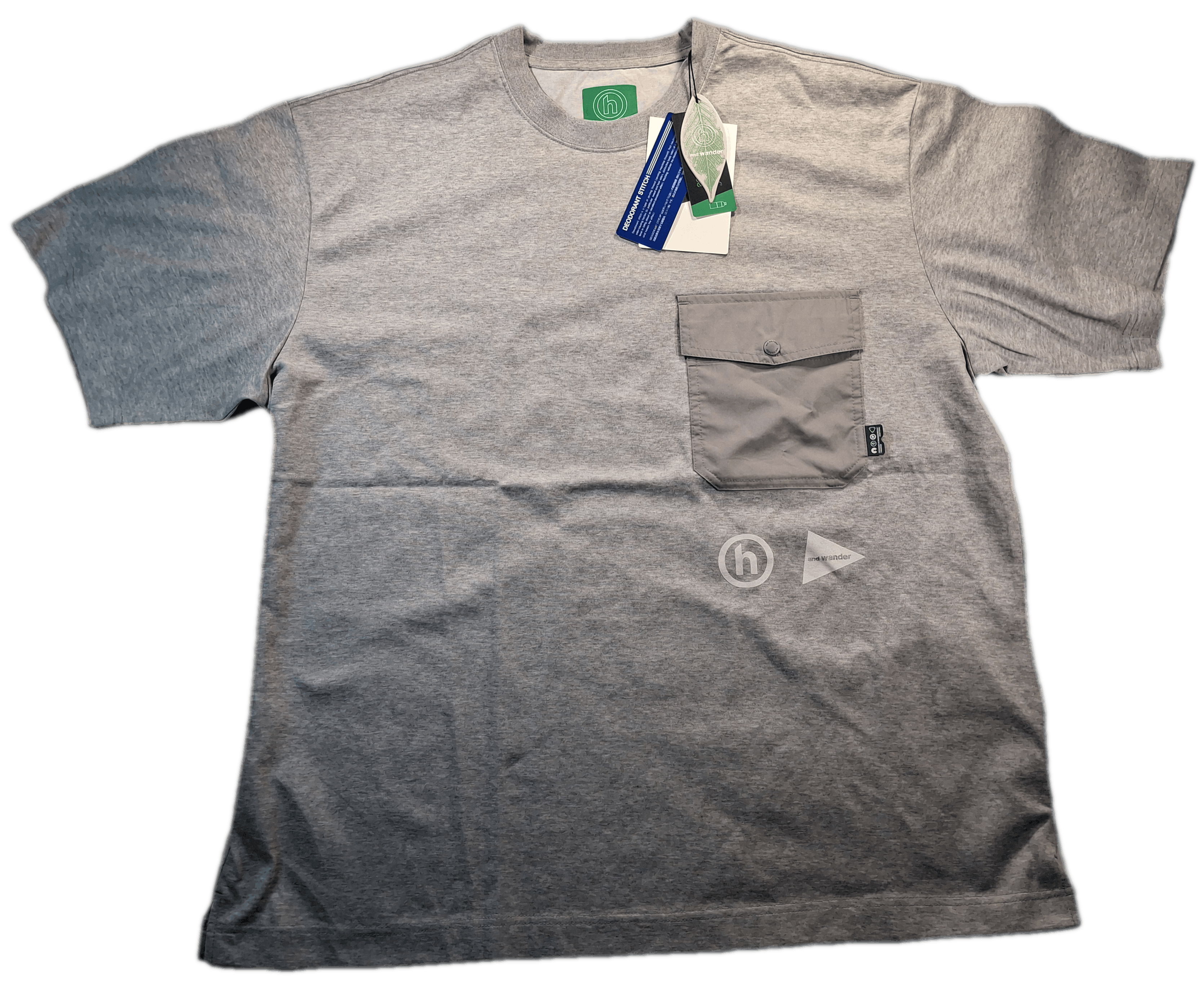 And Wander × HIDDEN Hidden NY x And Wander Mt. Fuji Lenticular Pocket T-Shirt Size US XXL / EU 58 / 5 - 1 Thumbnail