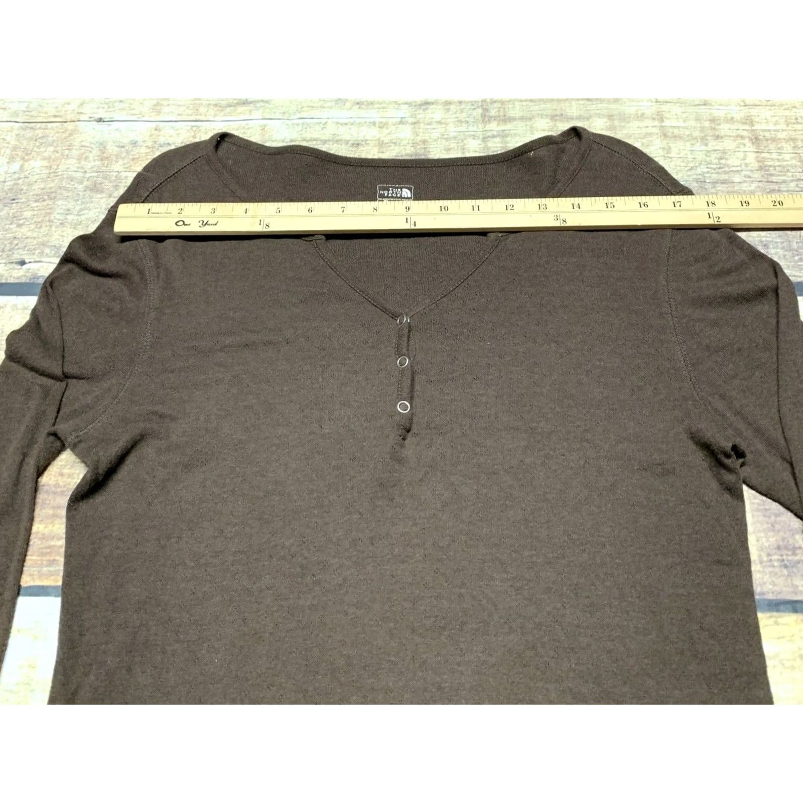 The North Face The North Face Shirt Top Womens Large Brown Knitted V-Neck Long Sleeve Pullover Size L / US 10 / IT 46 - 4 Thumbnail