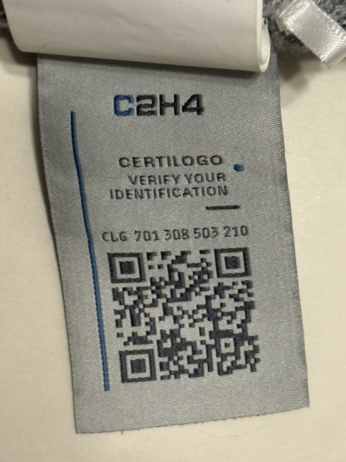 C2H4 C2H4 Distressed Crewneck Size US XL / EU 56 / 4 - 9 Thumbnail