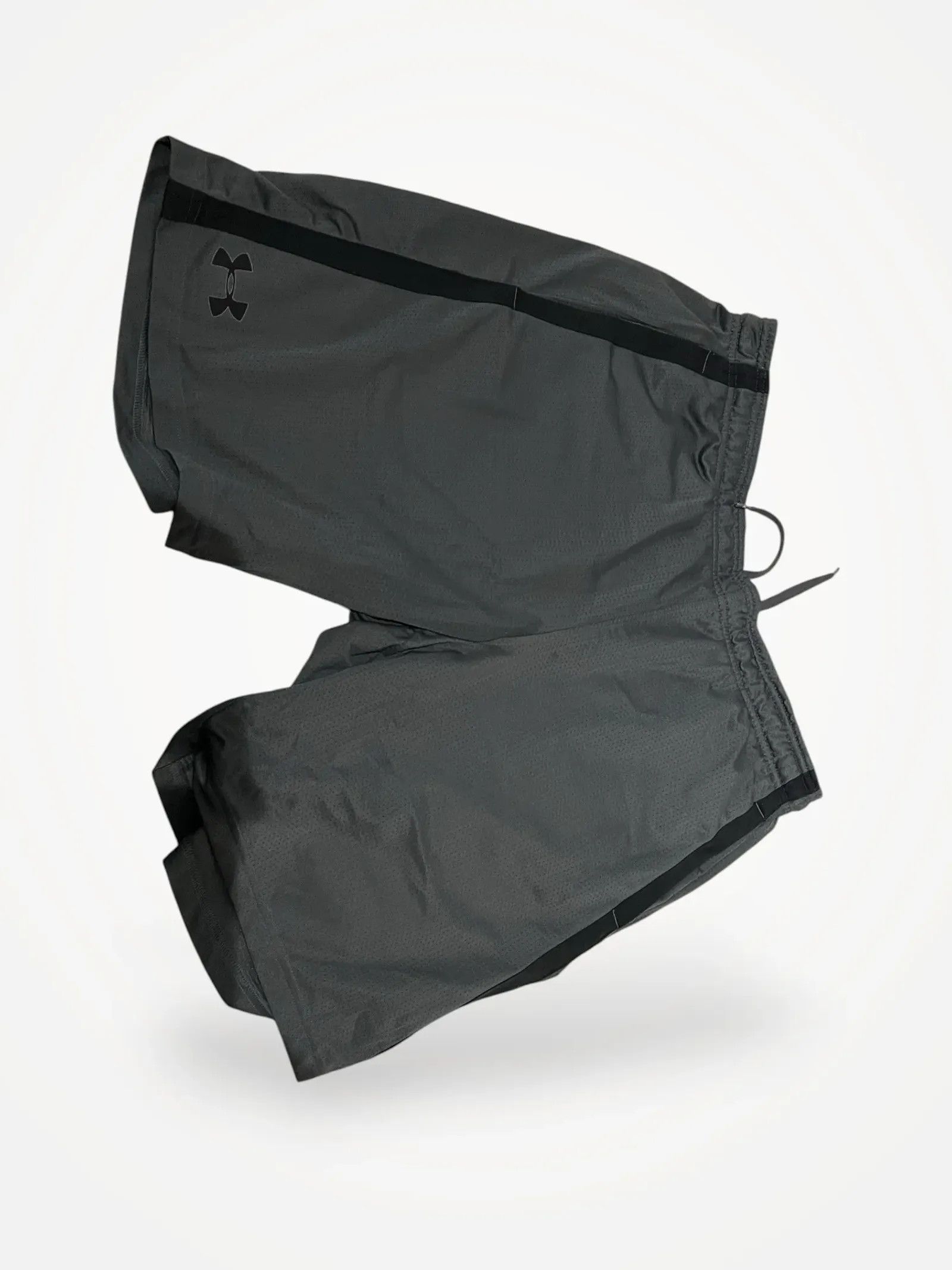 Under Armour Under Armour Shorts Size US 36 / EU 52 - 1 Thumbnail