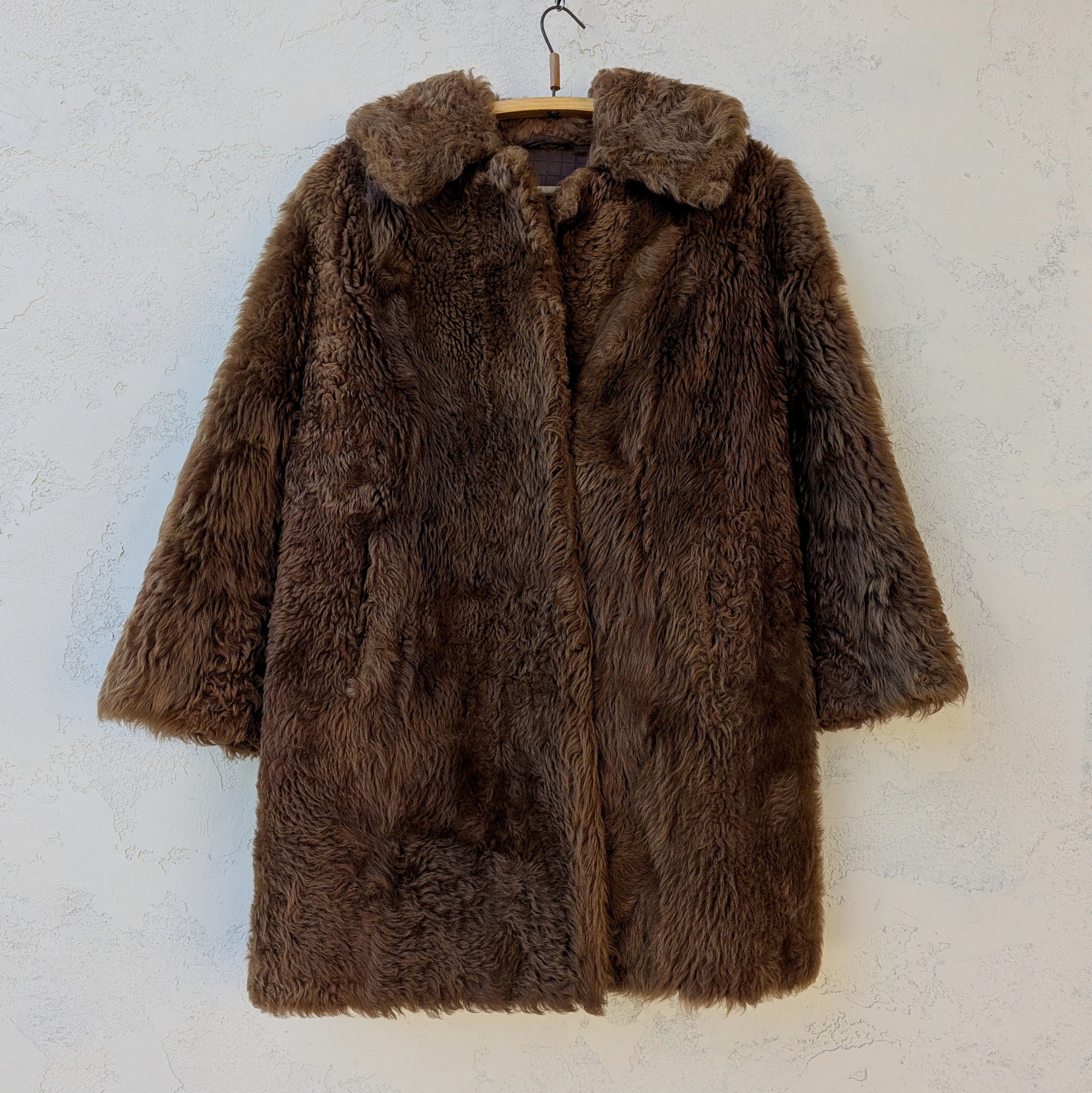 Vintage Women’s Long Brown Real Fur Coat L/XL