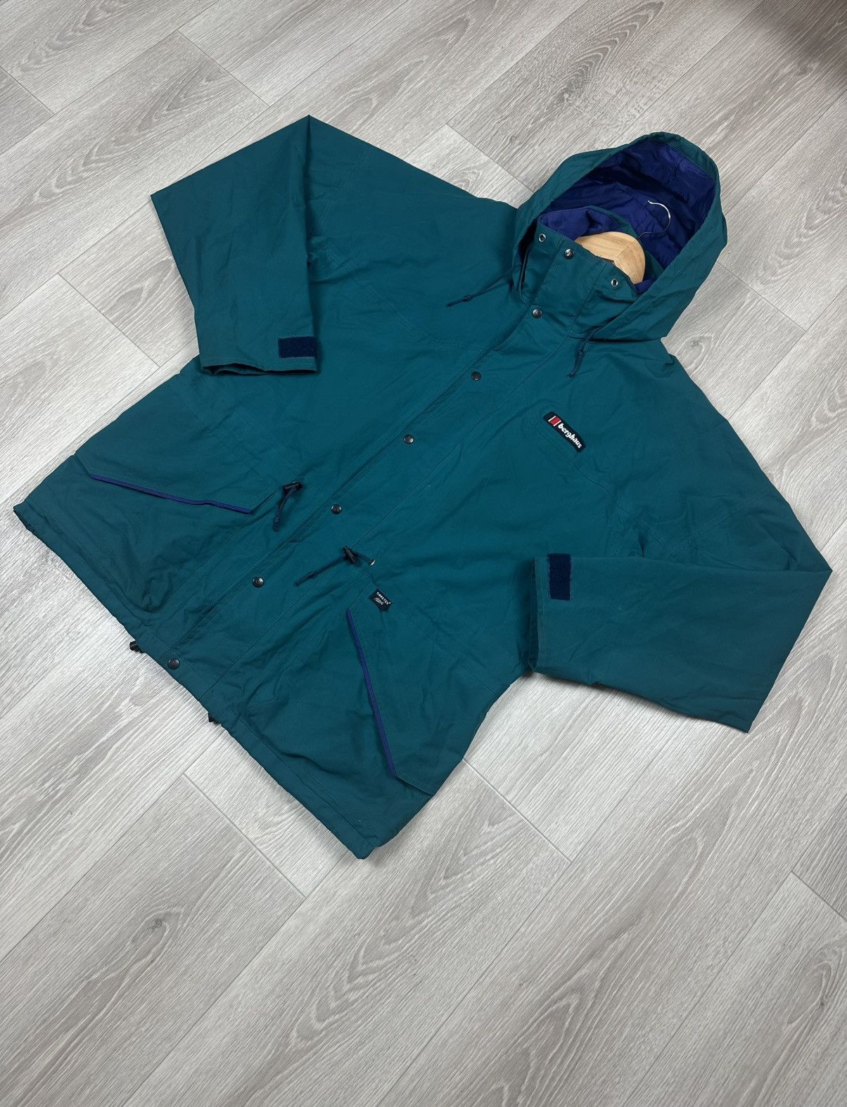 Berghaus × Goretex × Vintage Vintage Berghaus Gore-Tex Jacket Raincoat Parka Size US M / EU 48-50 / 2 - 3 Thumbnail